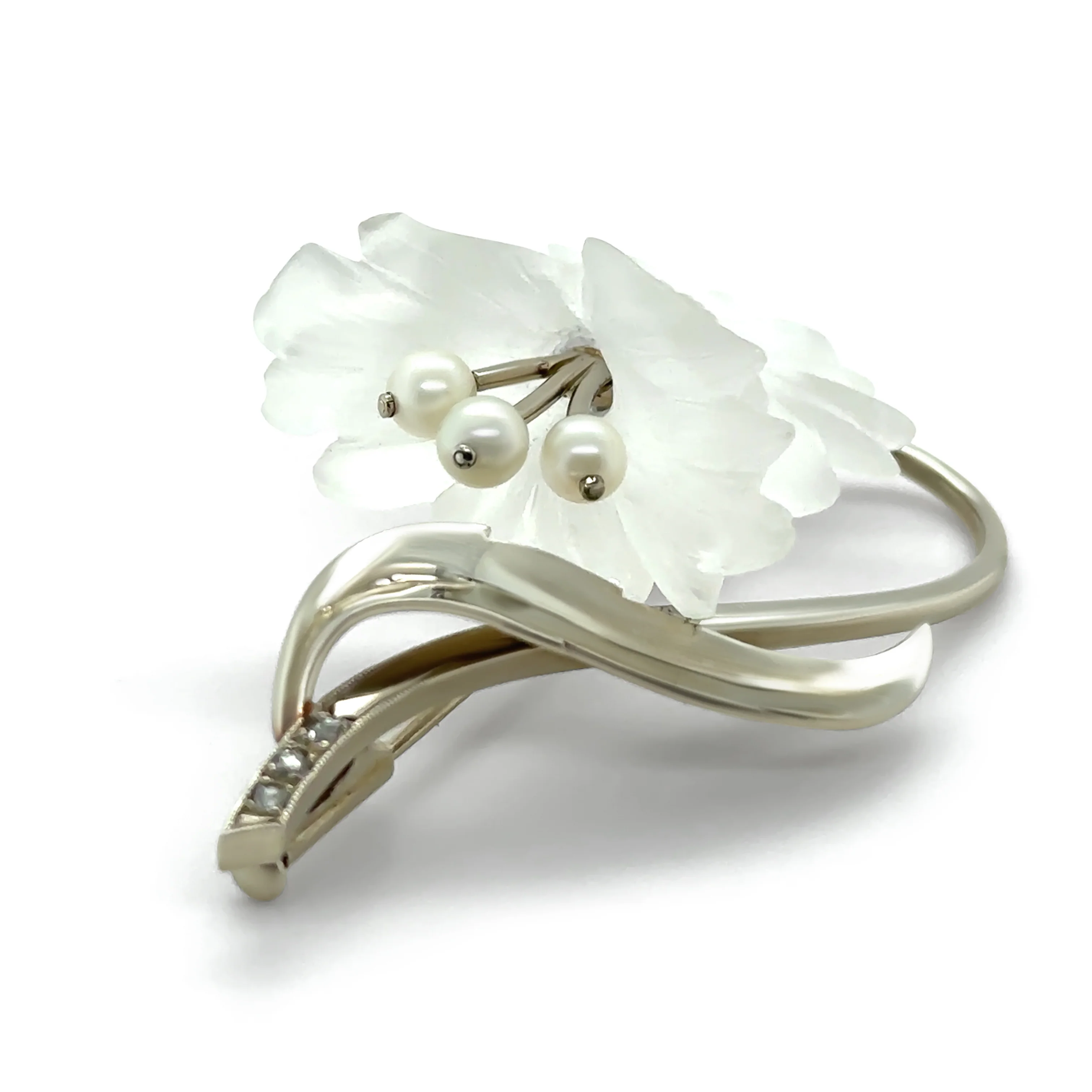 14ct White Gold Austrian Rock Crystal Cultured Pearl and Diamond Floral Brooch 11.93g - Image 3