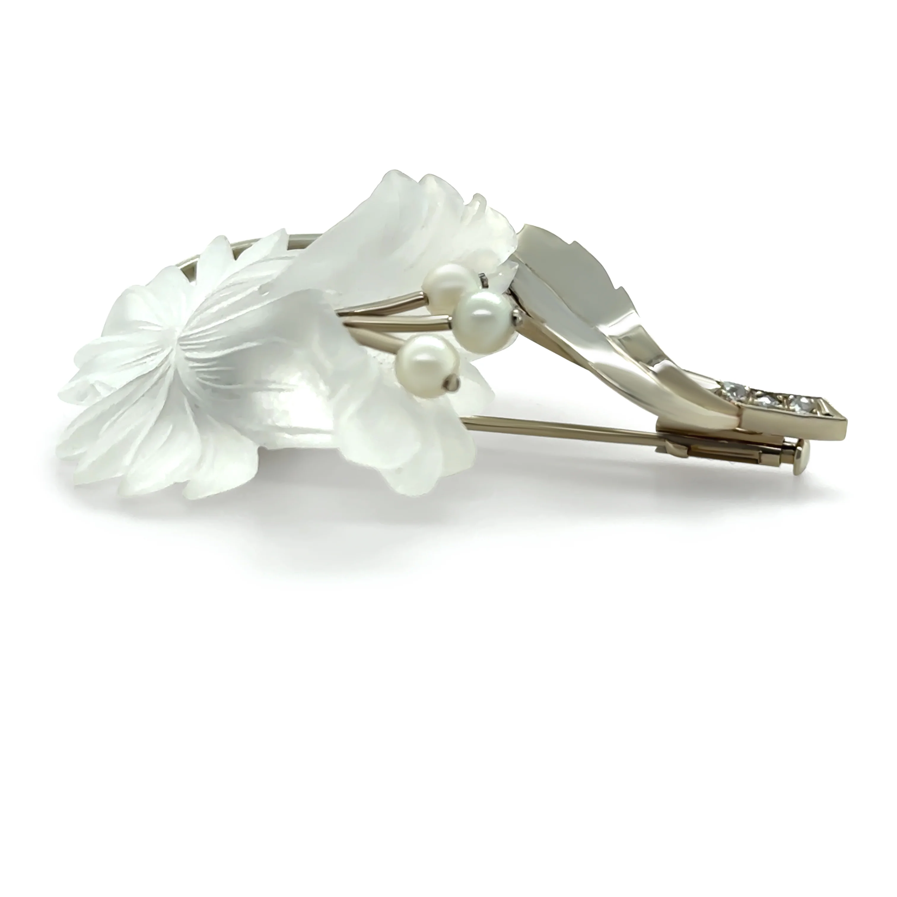 14ct White Gold Austrian Rock Crystal Cultured Pearl and Diamond Floral Brooch 11.93g - Image 4
