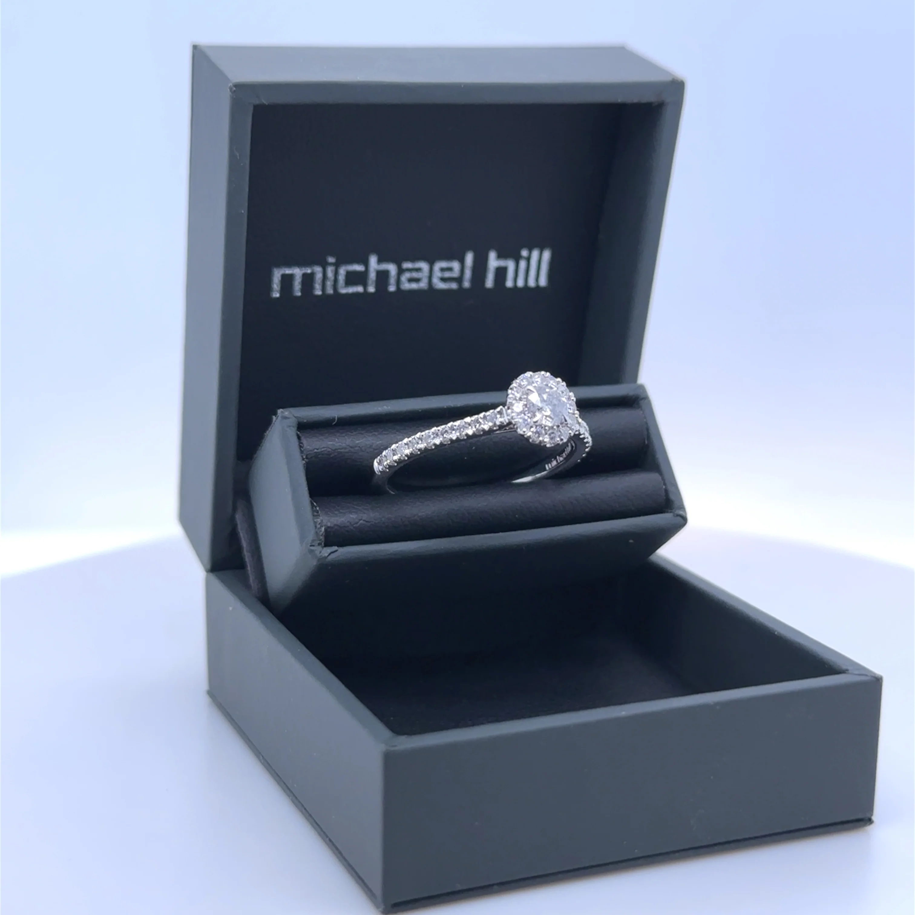14ct White Gold Diamond Bridal Halo Ring 0.73ct - Image 7