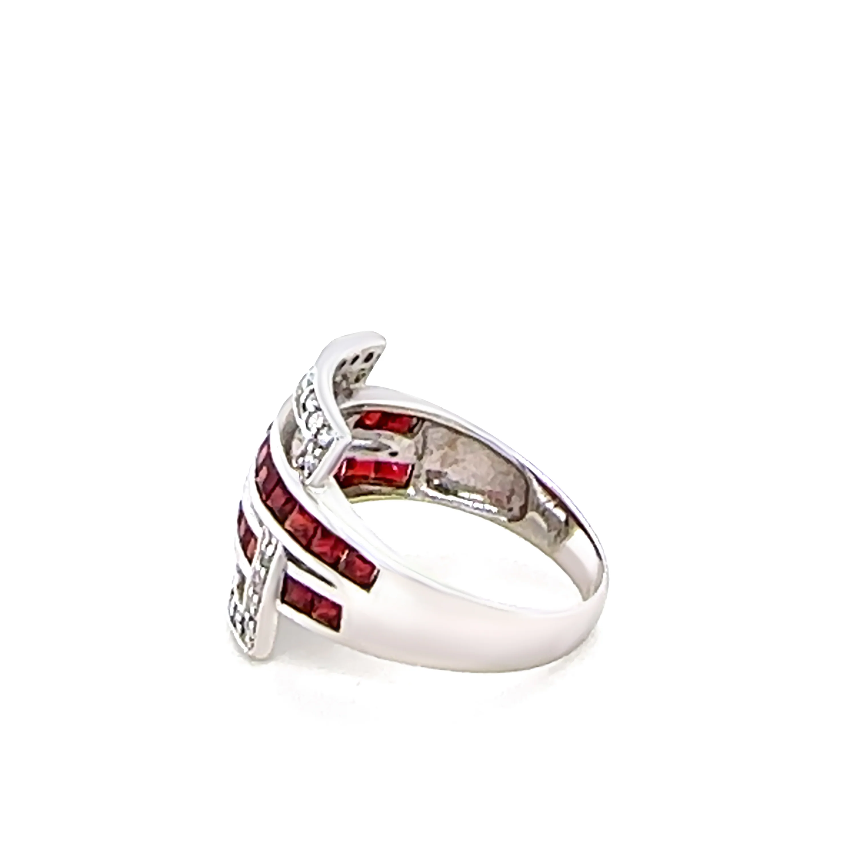 14ct White Gold Garnet and Diamond Ring 0.26ct 6.35g - Image 6