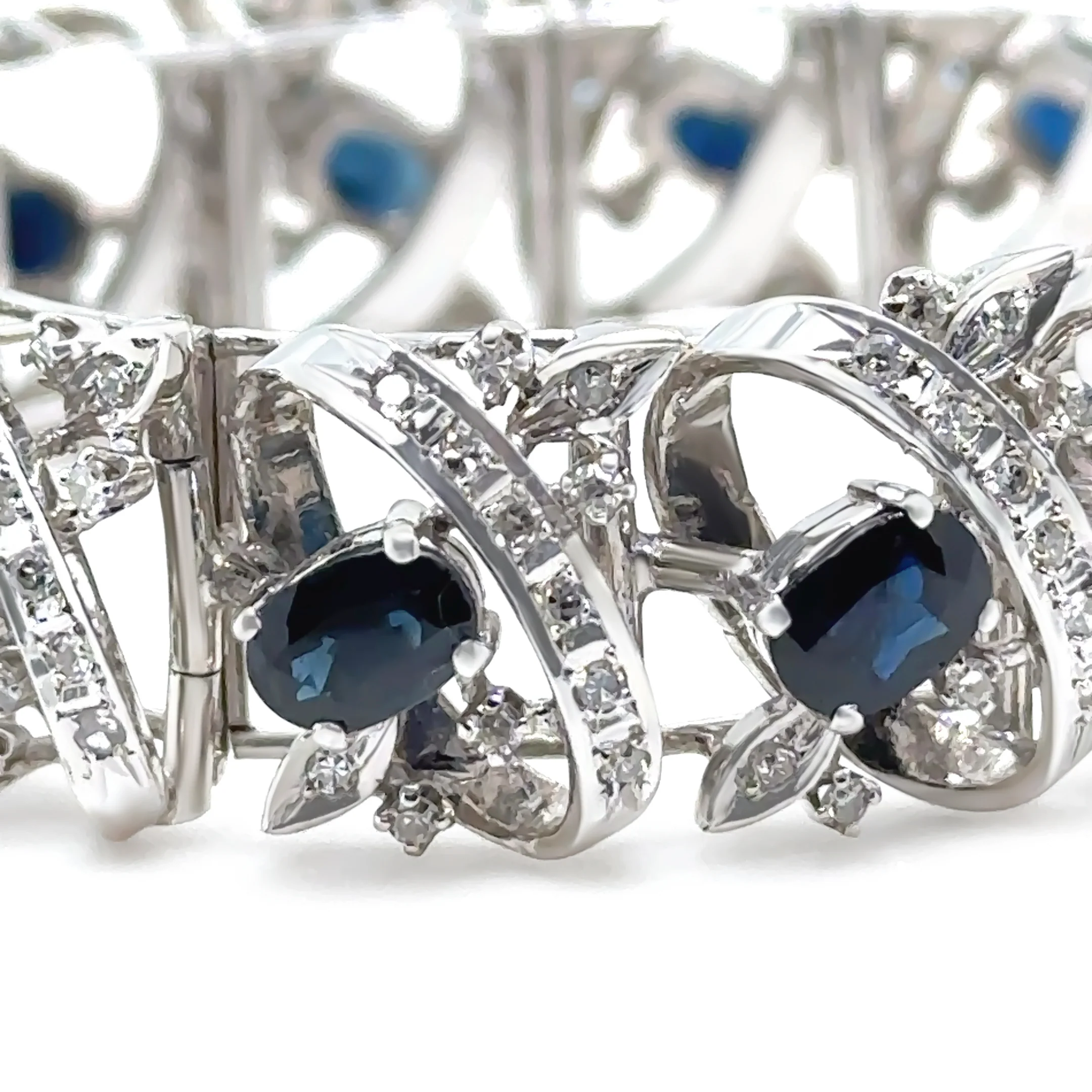 14ct White Gold Sapphire and Diamond Cluster Bracelet 11.45ct 48.29g - Image 7