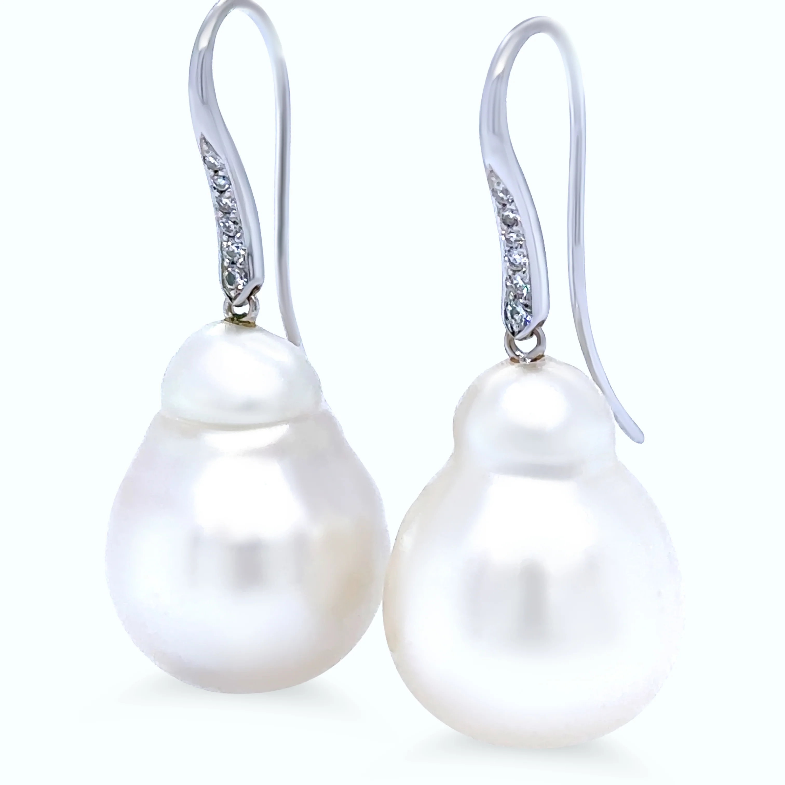 18ct White Gold Baroque South Sea Pearl and Diamond Drop Earrings 0.12ct - Image 2