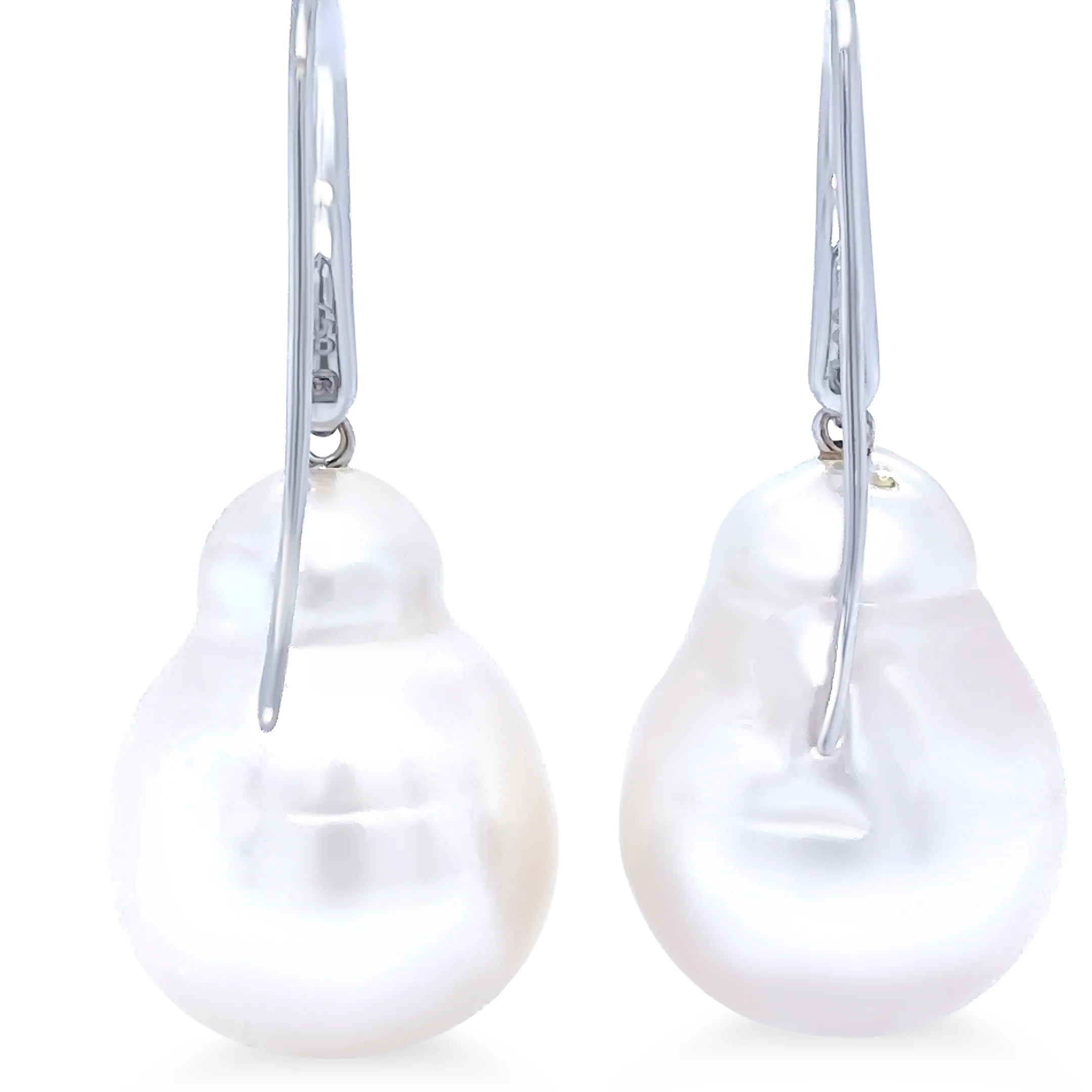 18ct White Gold Baroque South Sea Pearl and Diamond Drop Earrings 0.12ct - Image 4