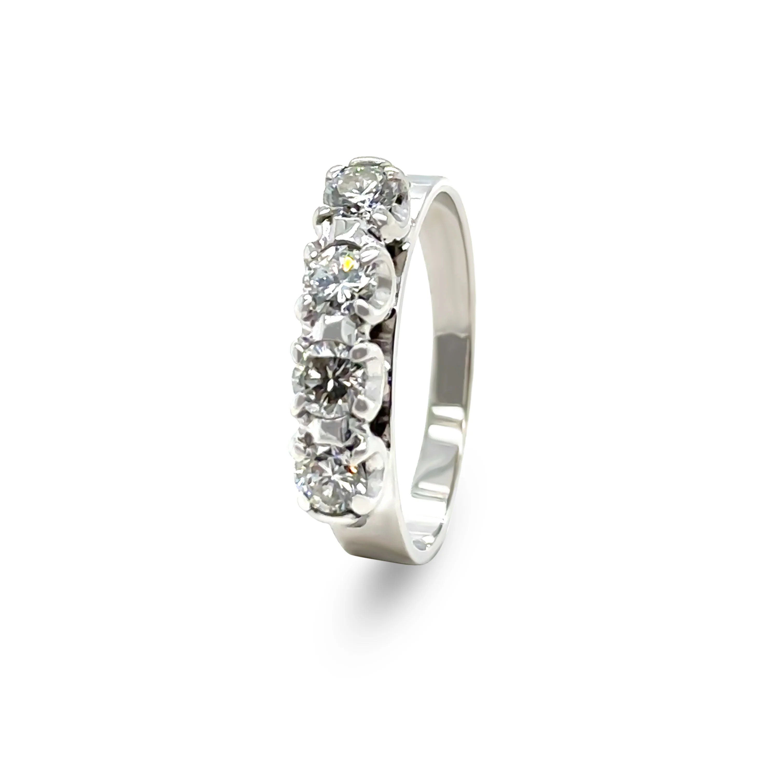 18ct White Gold Diamond Eternity Ring 0.60ct 3g - Image 5