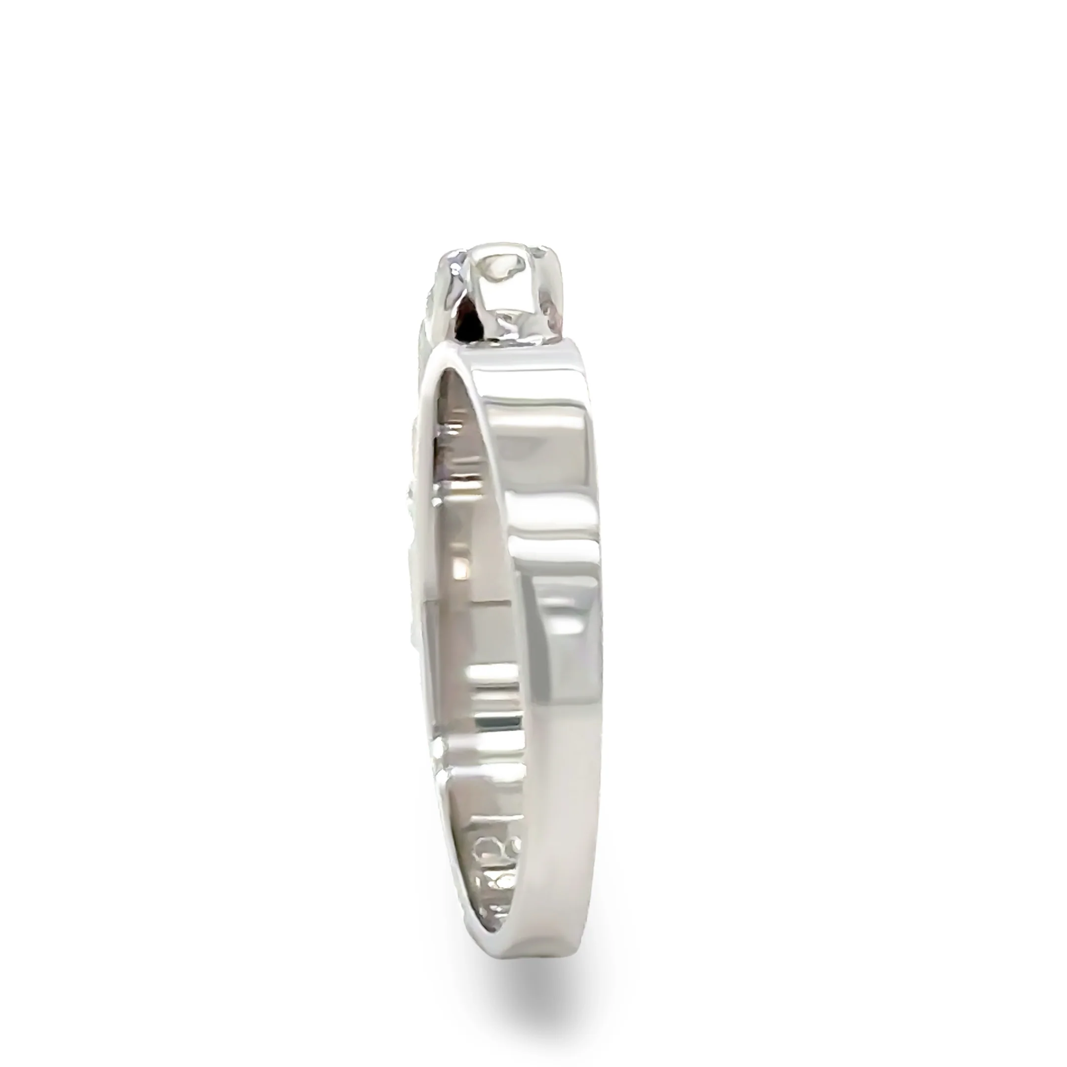 18ct White Gold Diamond Eternity Ring 0.60ct 3g - Image 6