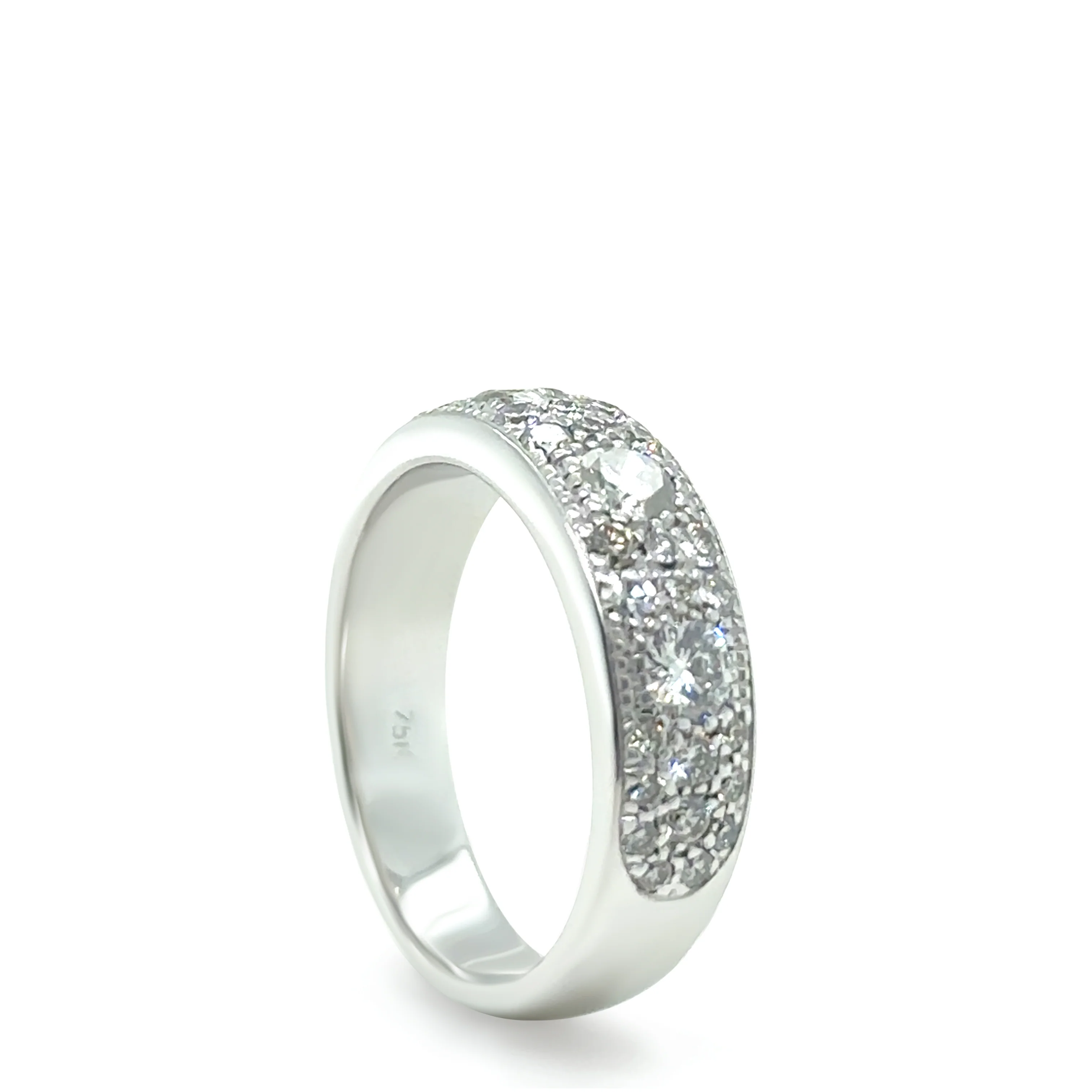 18ct White Gold Diamond Eternity Ring 0.95ct - Image 5