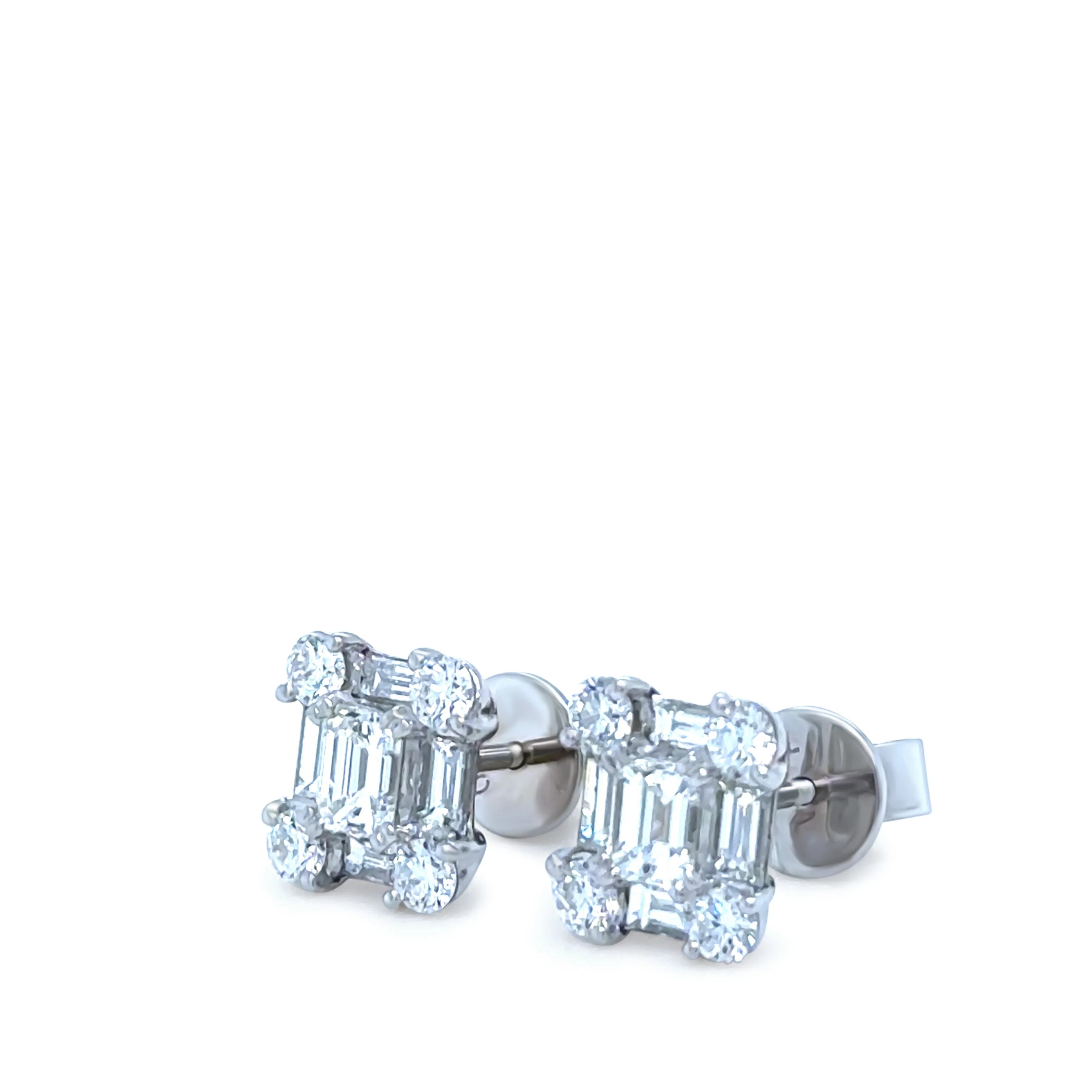 18ct White Gold Diamond Square Cluster Stud Earrings 2.1ct 4.0g - Image 5