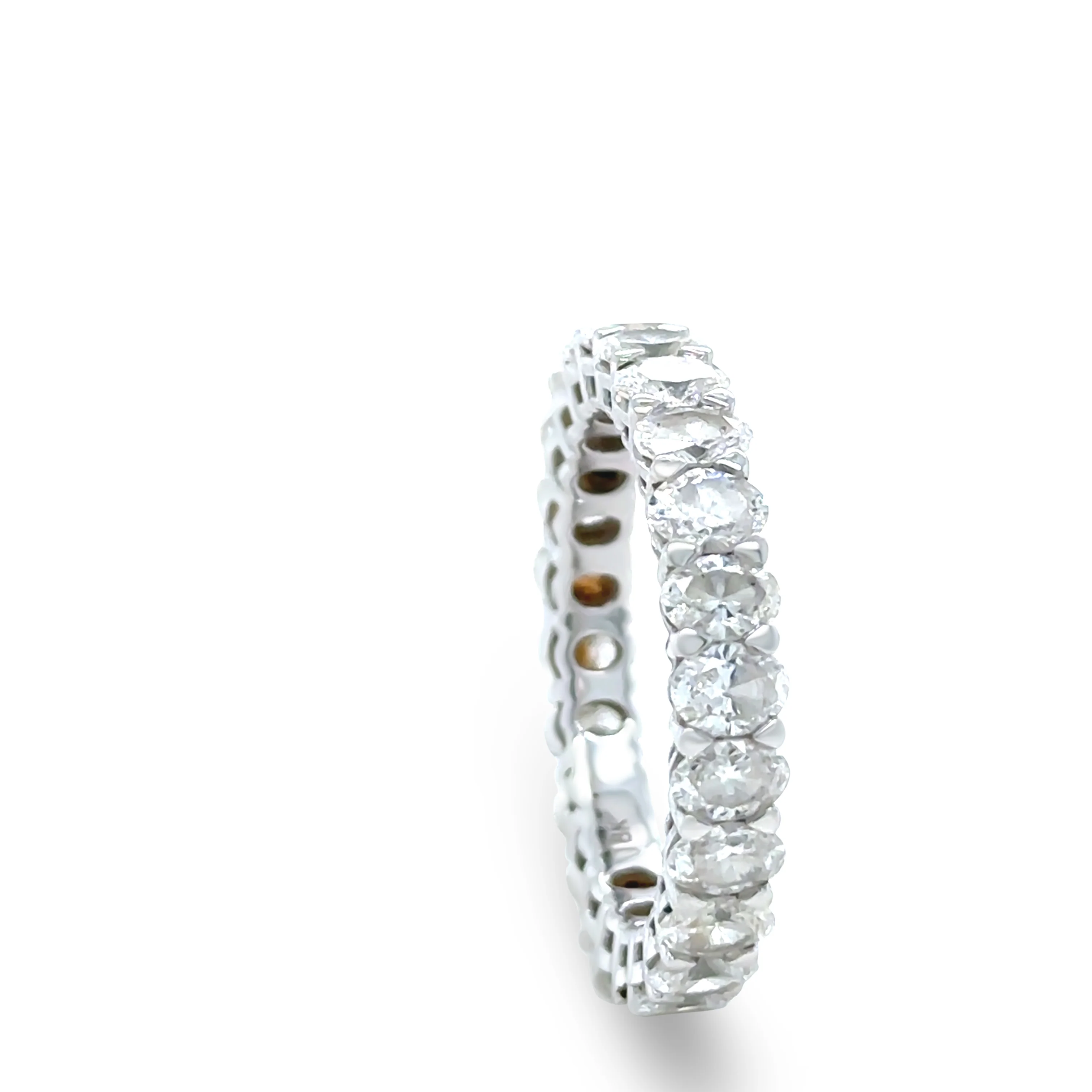 18ct White Gold Oval Diamond Eternity Ring 3.45ct - Image 3