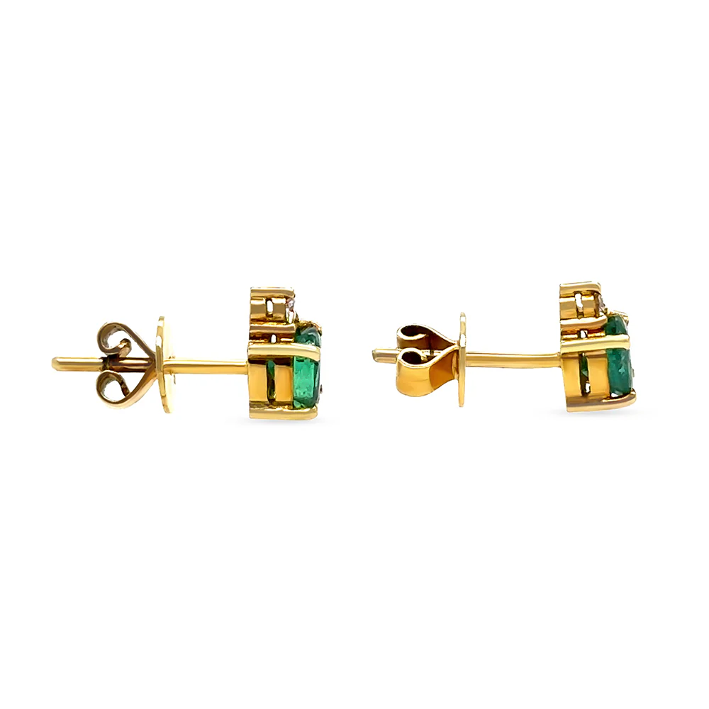 18ct Yellow Gold Emerald & Diamond Stud Earrings 1.06ct 2.41g - Image 8