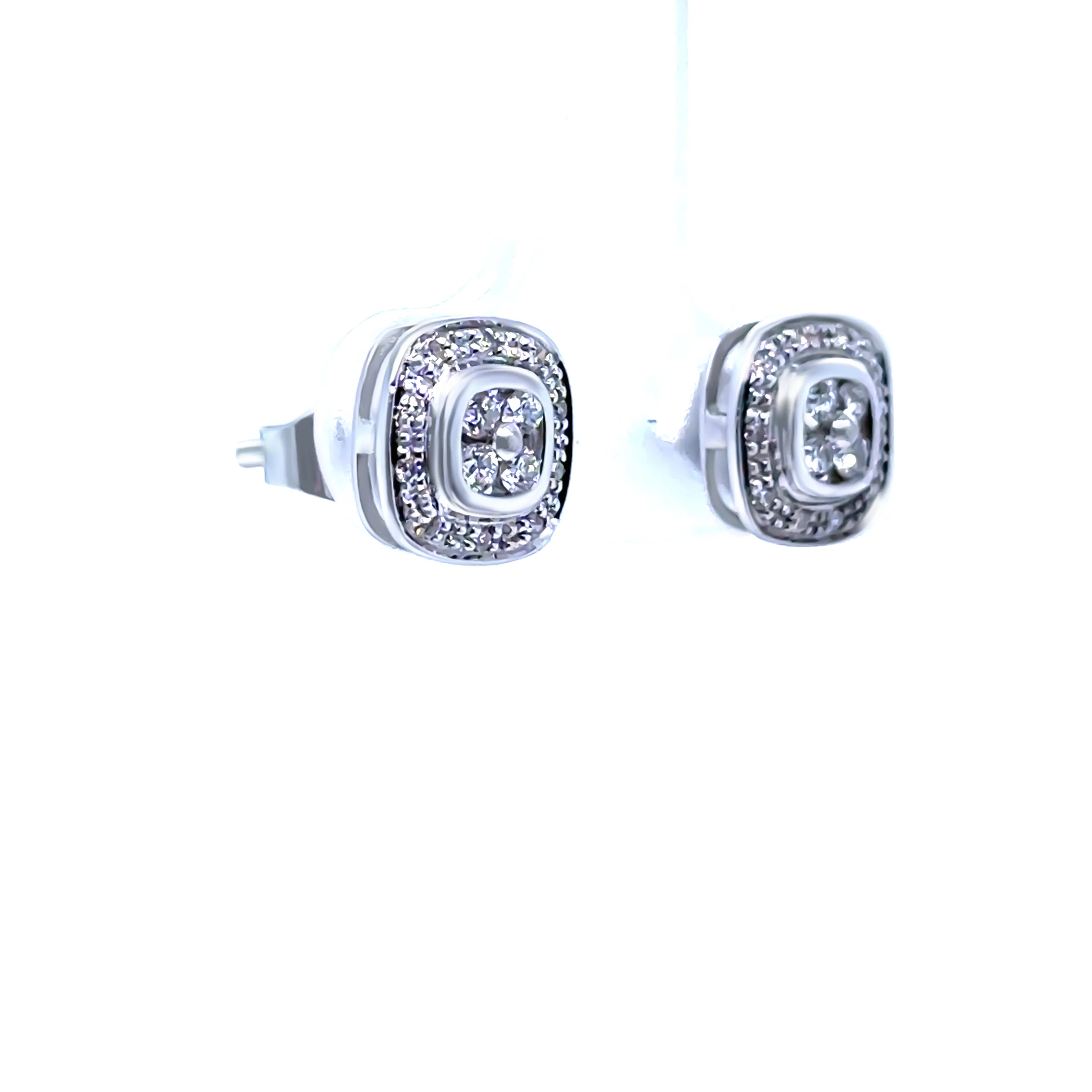 9ct White Gold Diamond Earrings 0.26ct 1.3g - Image 2