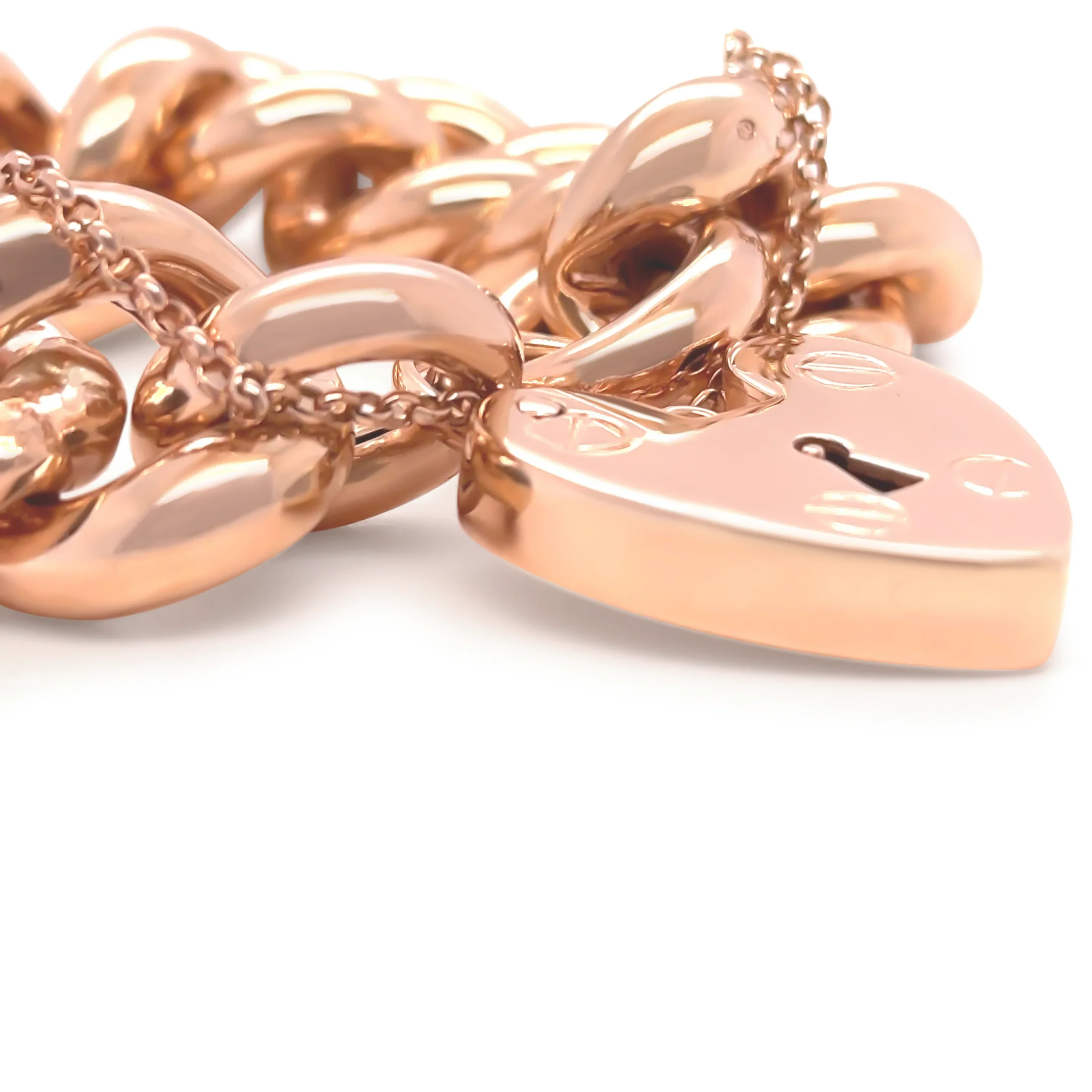 9ct Yellow Gold Curb Bracelet with Heart Padlock 98.27g - Image 4