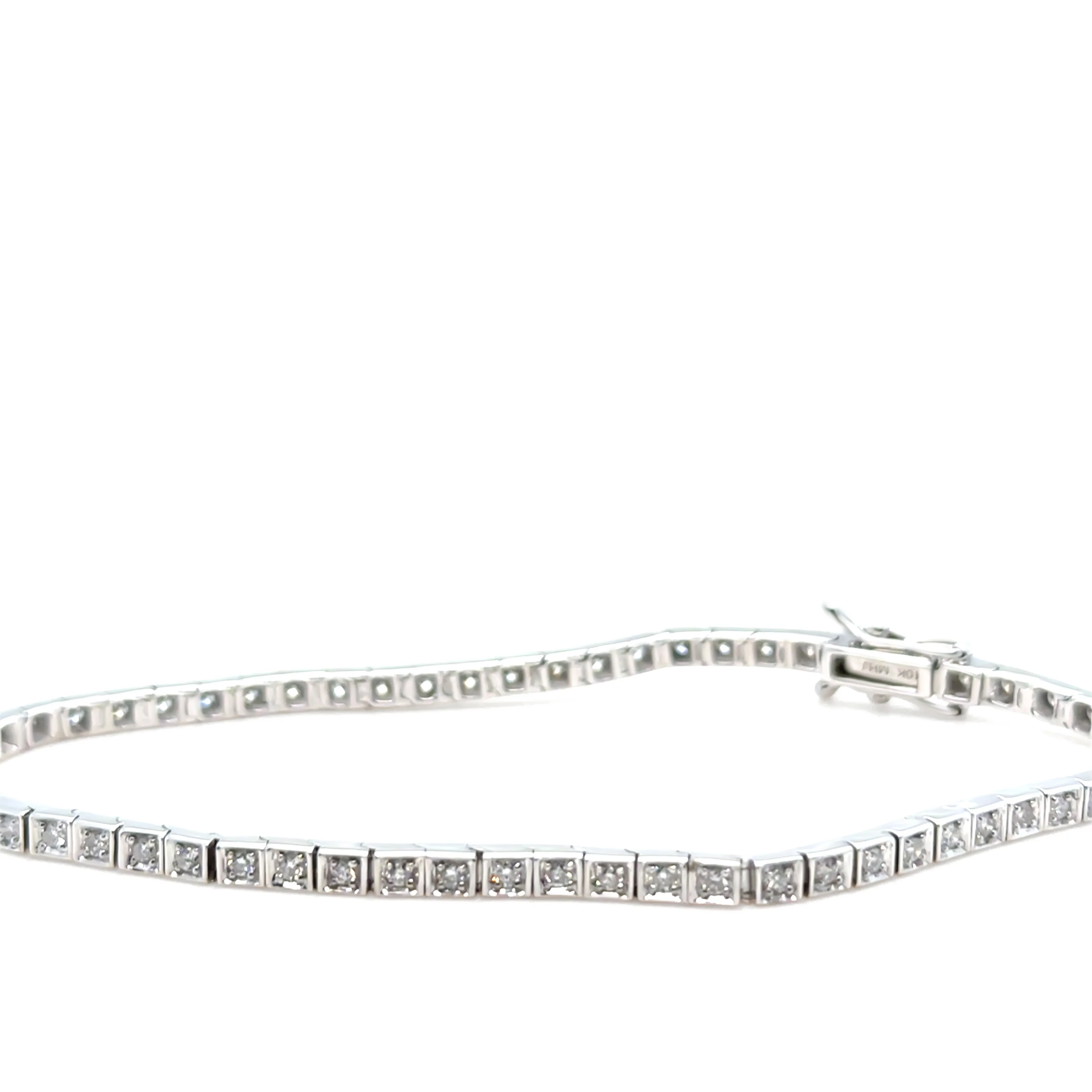 Bespoke 10ct White Gold Diamond Tennis Bracelet 1.18ct - Image 3