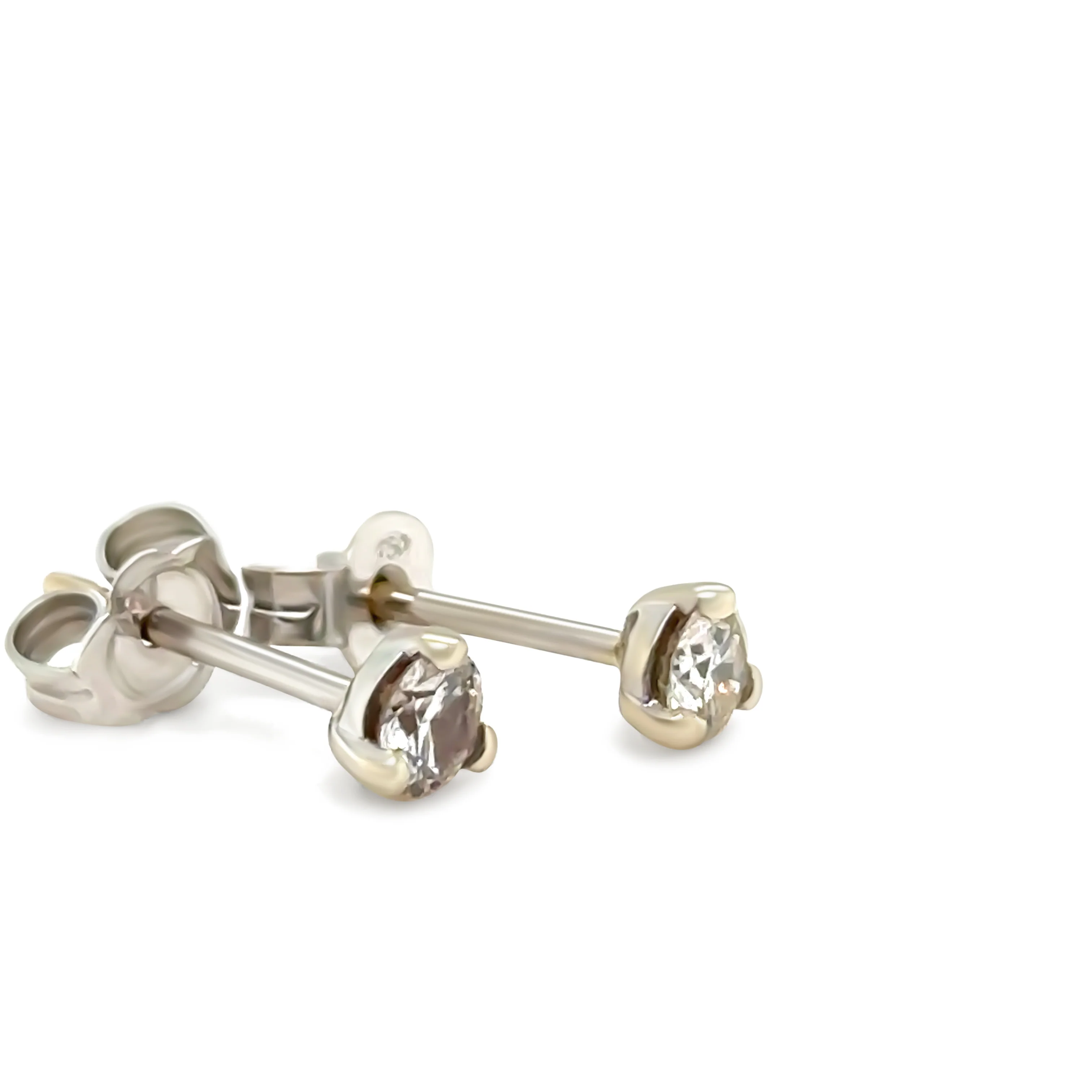 Bespoke 18ct White Gold Diamond Stud Earrings 0.20ct - Image 3