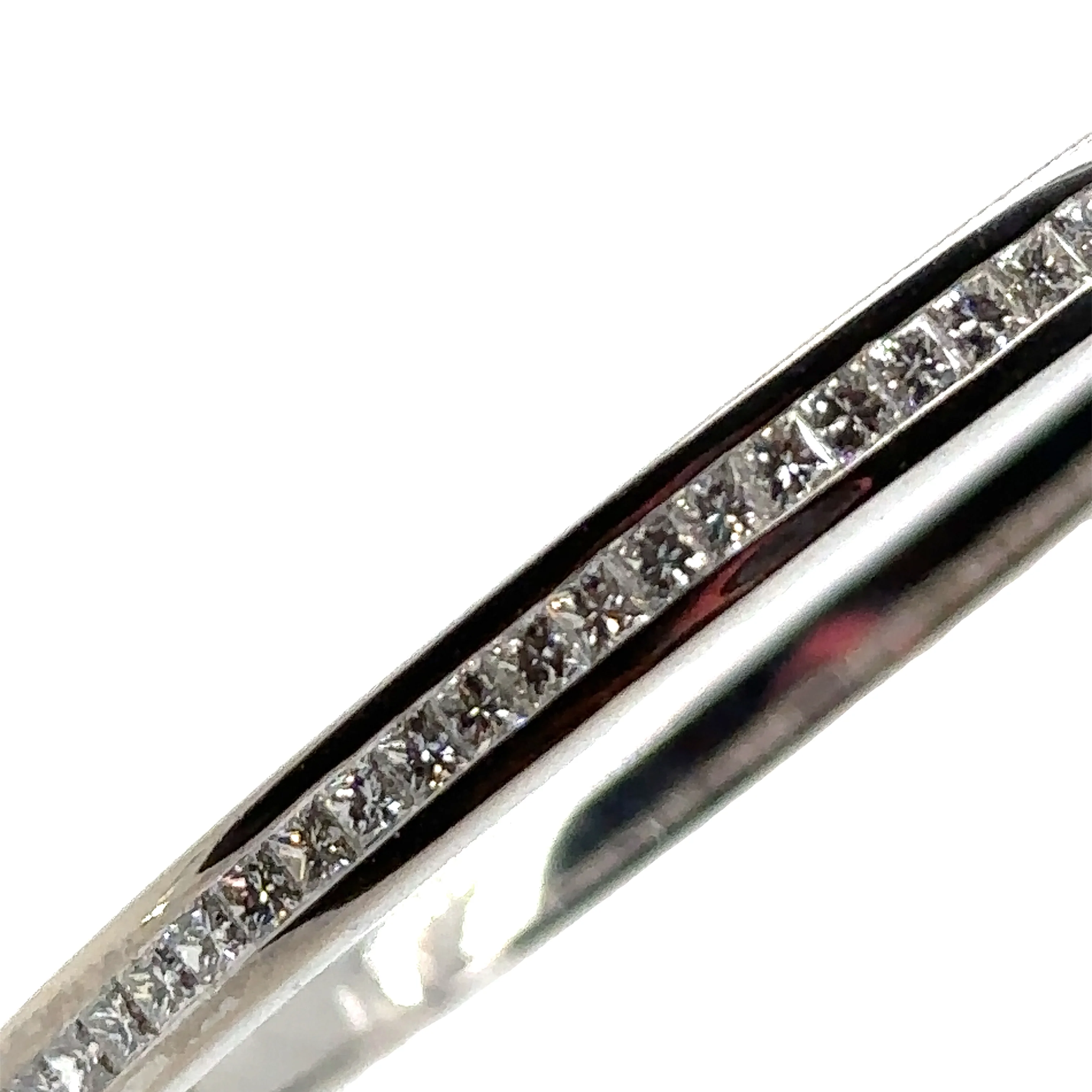 Bespoke Diamond Hinged Line Bangle 1.85ct - Image 4