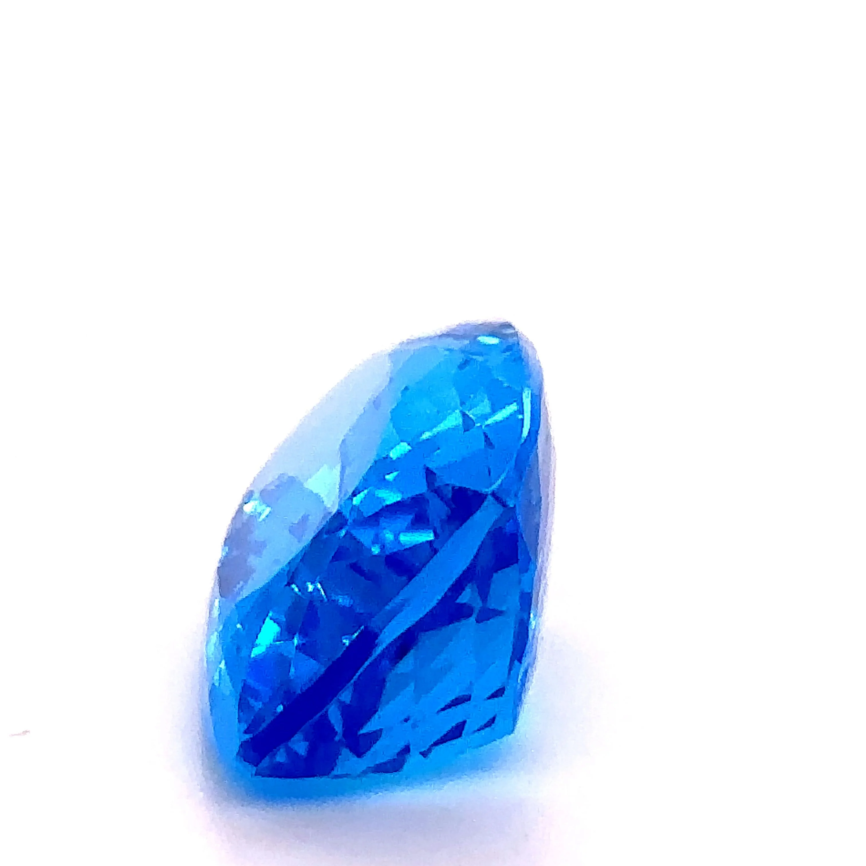 Bespoke Loose Blue Topaz Elongated Cushion Cut 33.3ct - Image 4