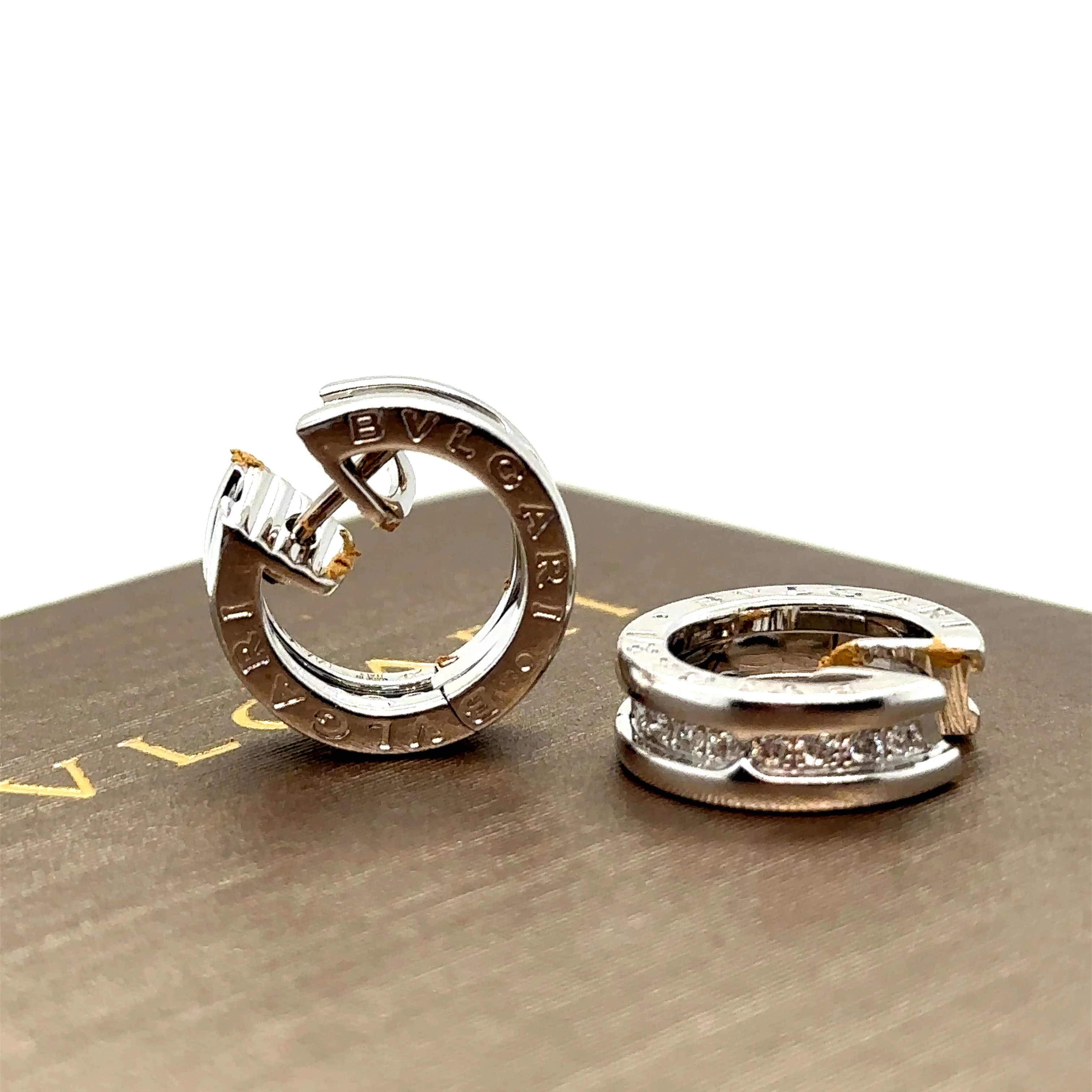 Bvlgari B.Zero1 Small Hoop Diamond Earrings - Image 8