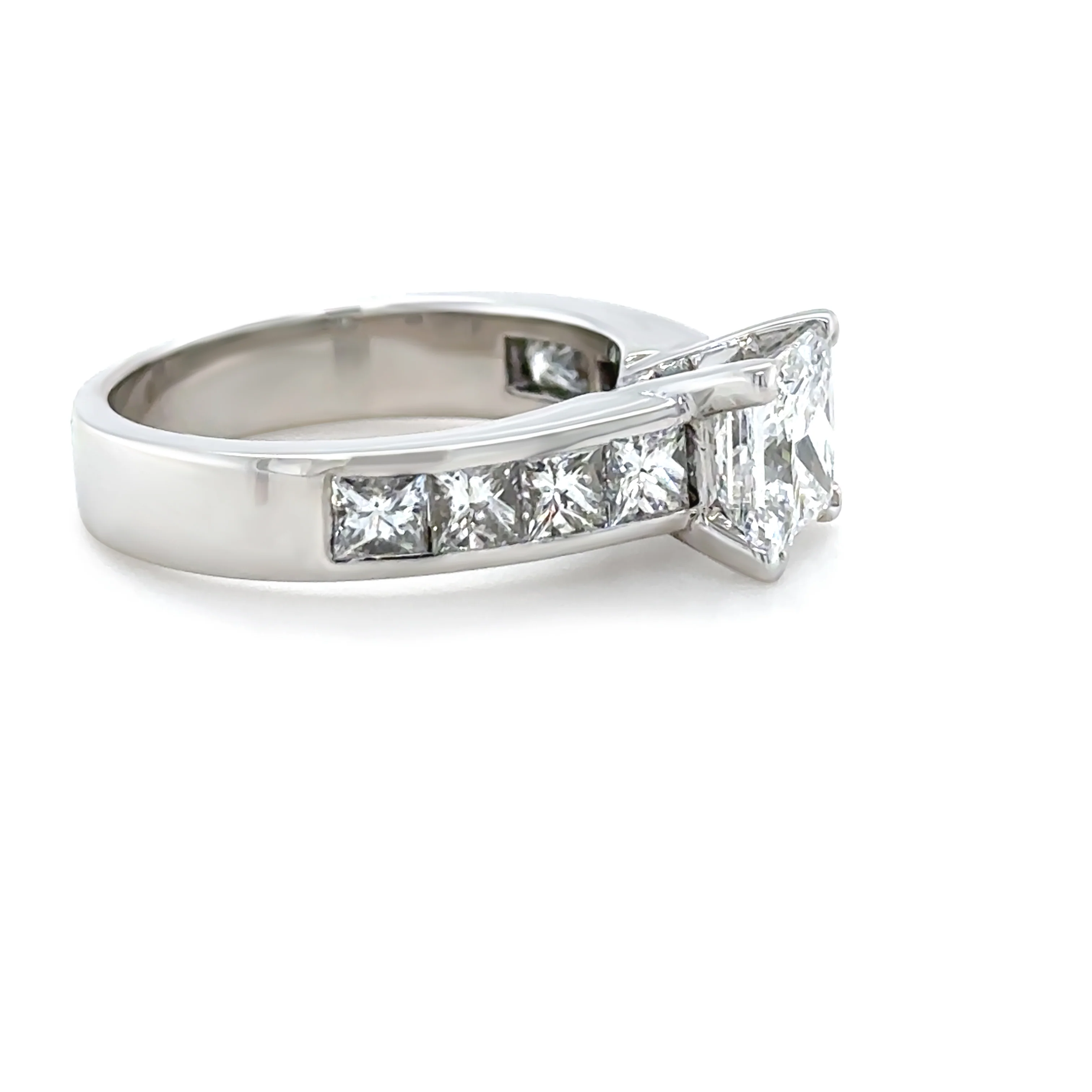 GIA 18ct White Gold Diamond Engagement Ring 2.83ct 7.72g - Image 5