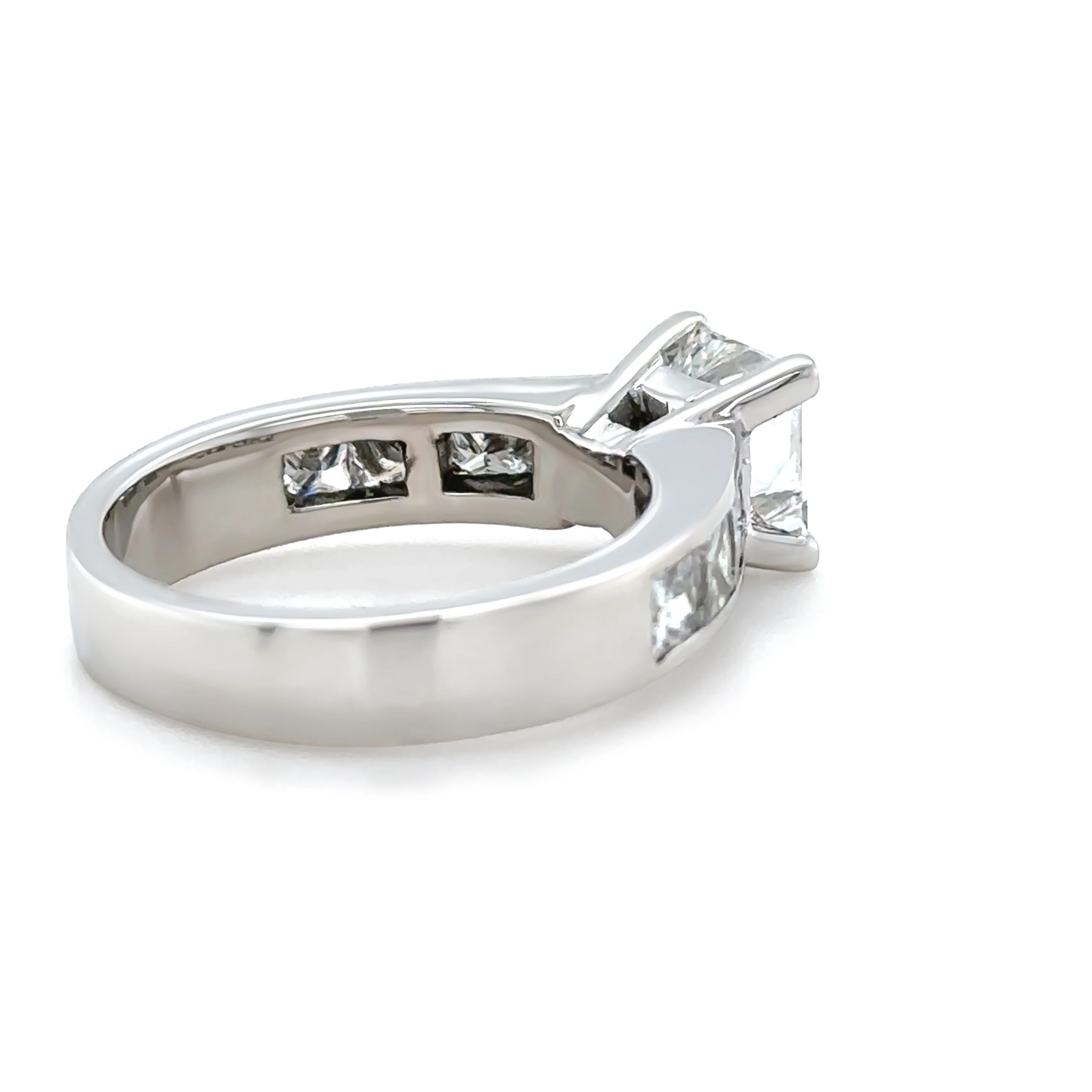 GIA 18ct White Gold Diamond Engagement Ring 2.83ct 7.72g - Image 6