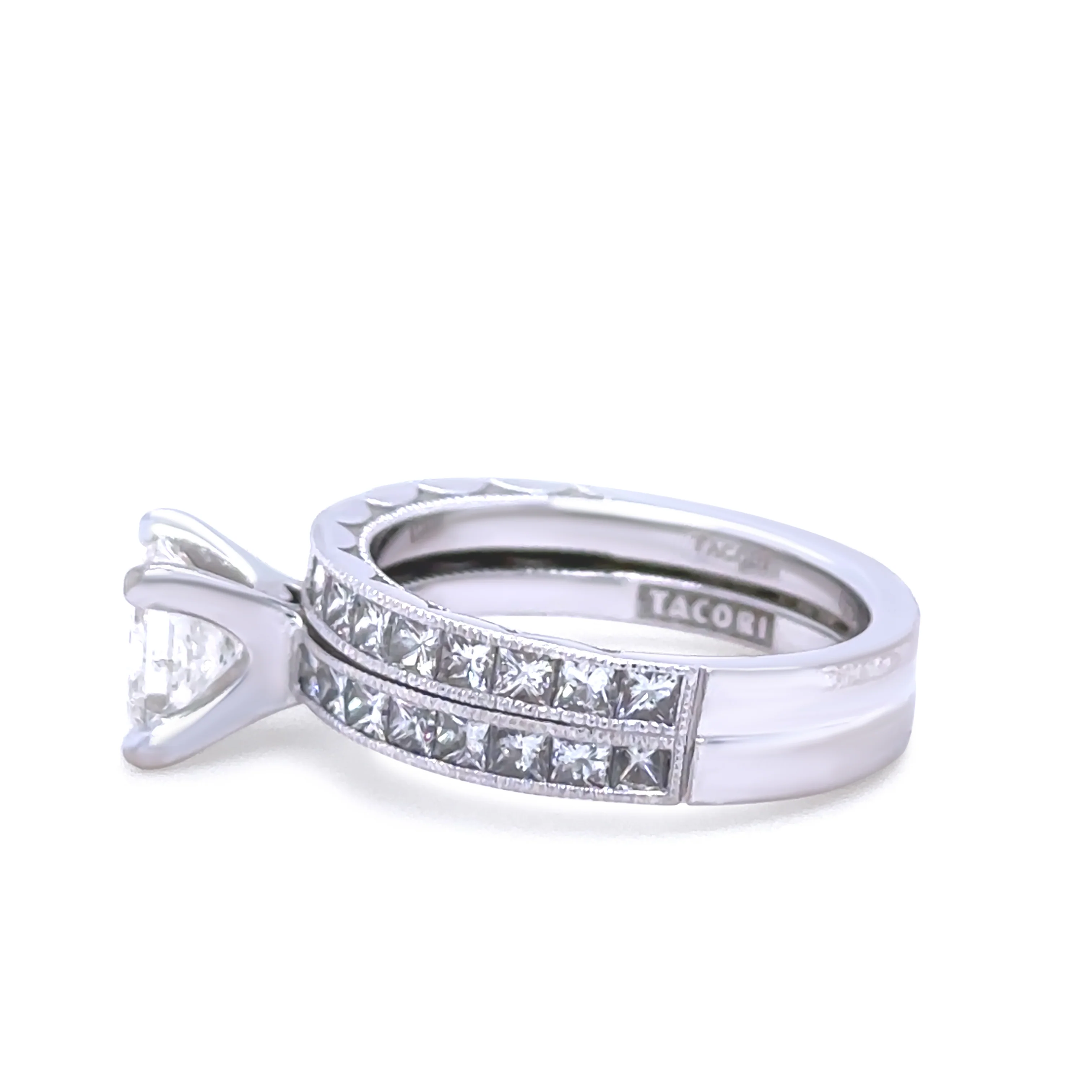 GIA 18ct White Gold Princess Cut Diamond Engagement Ring 1.72ct 6.55g - Image 2