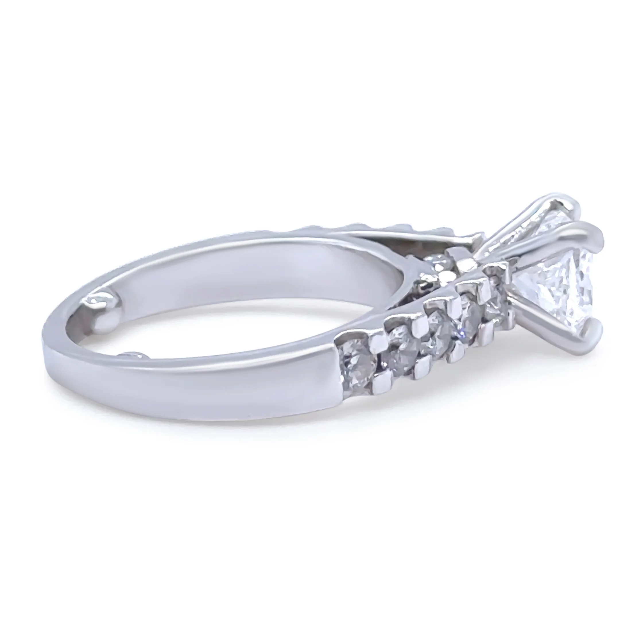 GIA Platinum Cushion Cut Diamond Ring 2.00ct 8.95g - Image 4