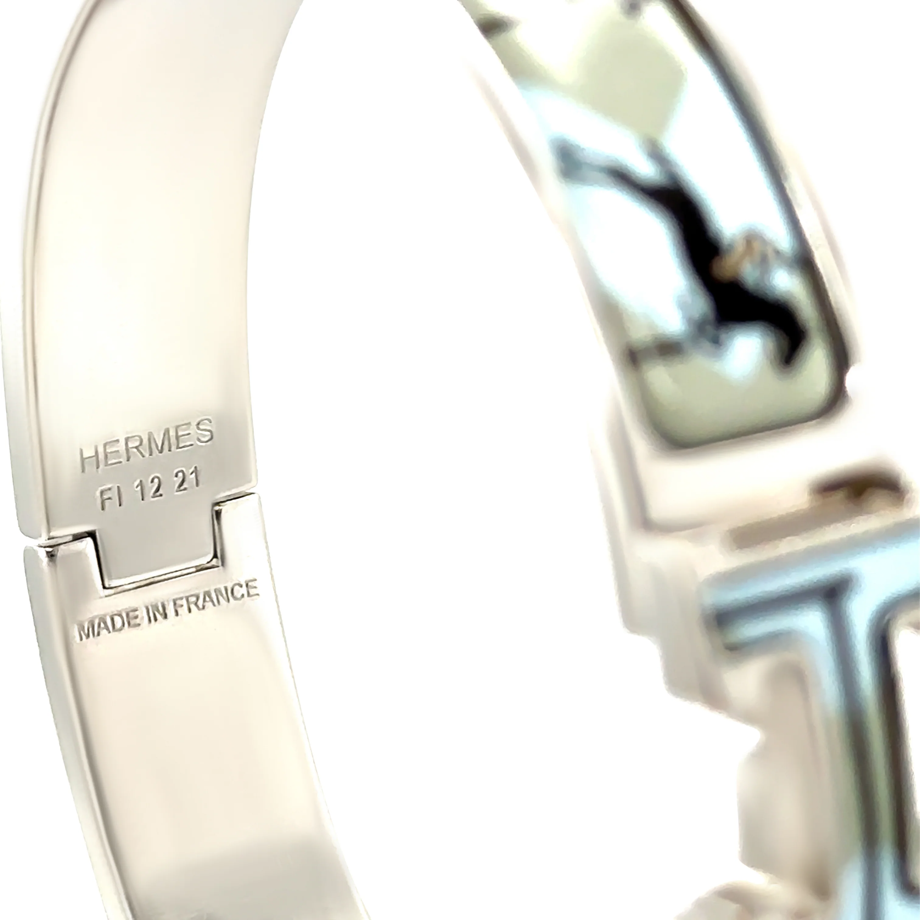 Hermès Clic H Narrow Enamel Bracelet “Les Allures” - Image 6