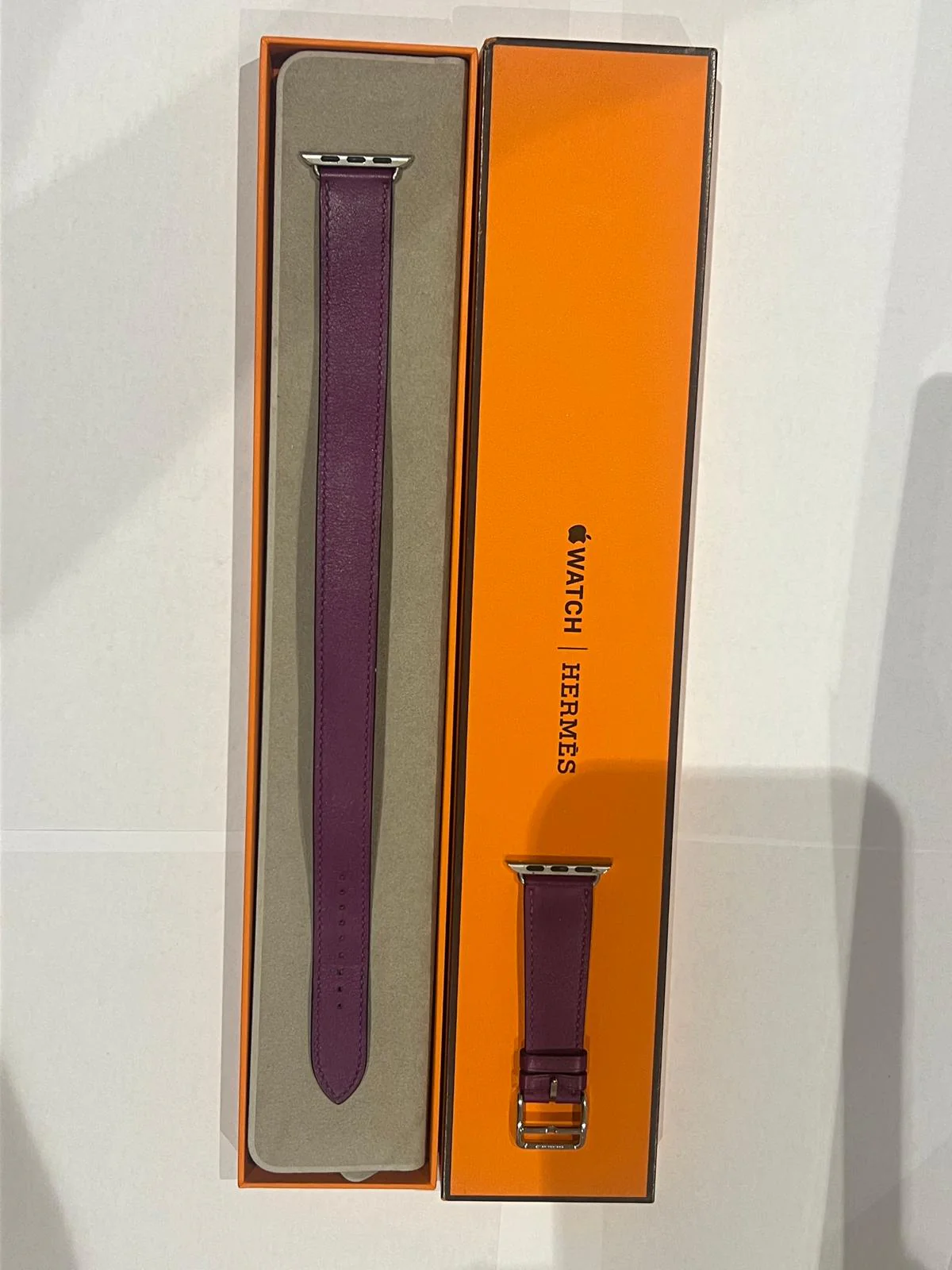 Hermès Double Tour 41mm Attelage Apple Watch Band (Purple) - Image 4