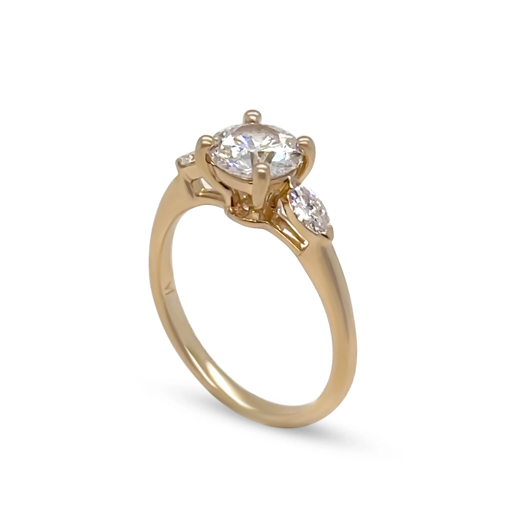James Allen 14ct Yellow Gold Three-Stone Lab Diamond Ring 0.95ct 2.36g - Image 5