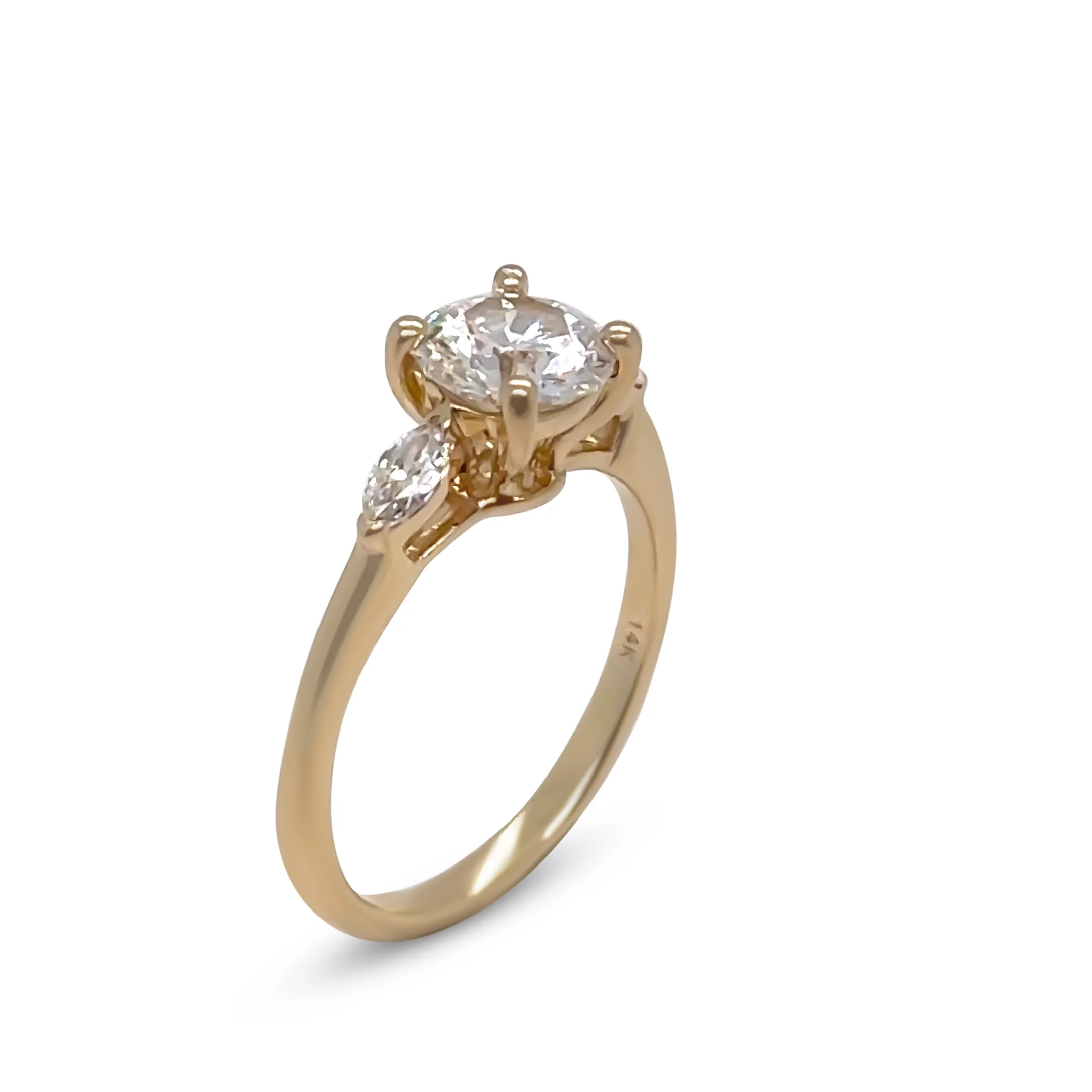 James Allen 14ct Yellow Gold Three-Stone Lab Diamond Ring 0.95ct 2.36g - Image 6
