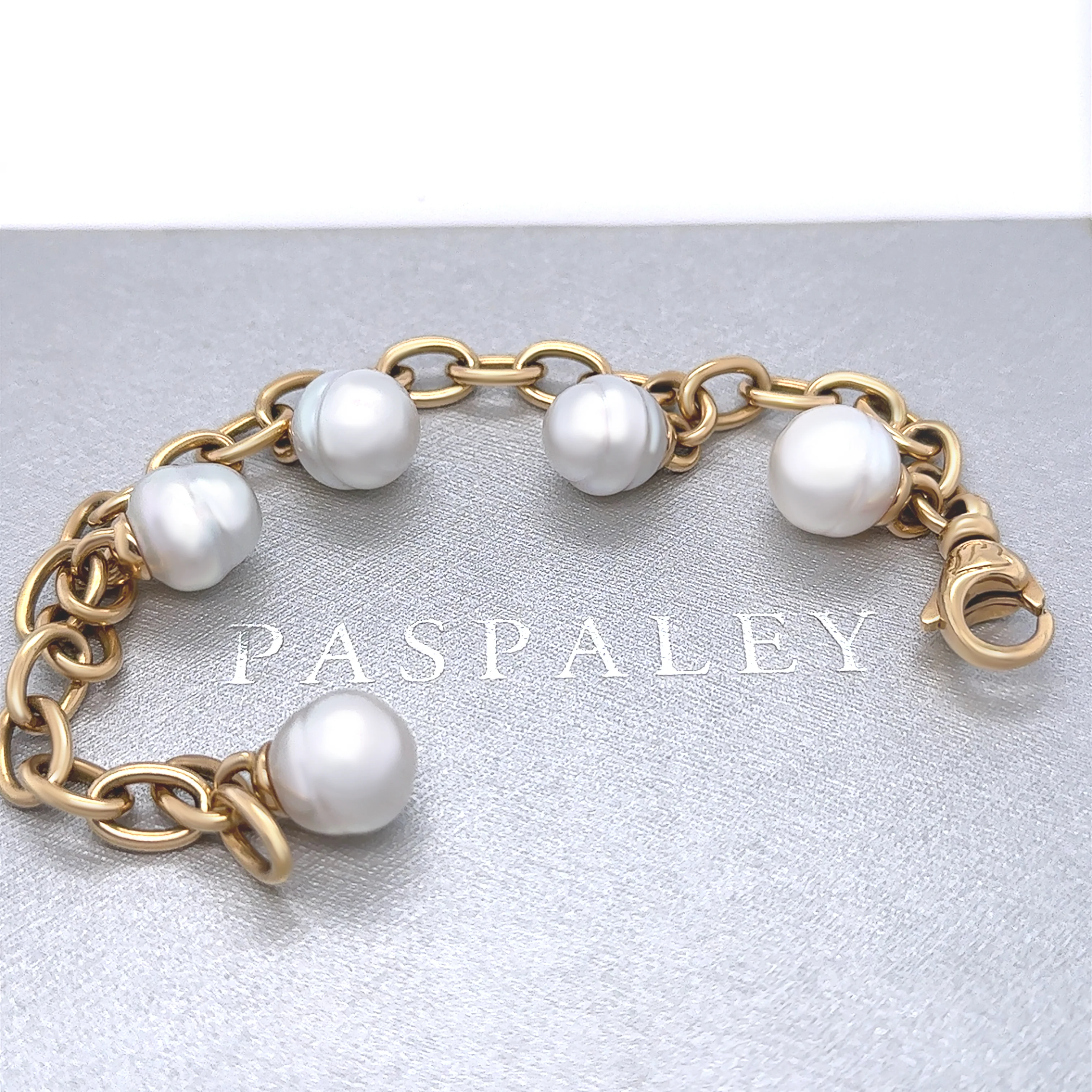 Paspaley 18ct Yellow Gold White South Sea Pearl Bracelet 37.5g - Image 4