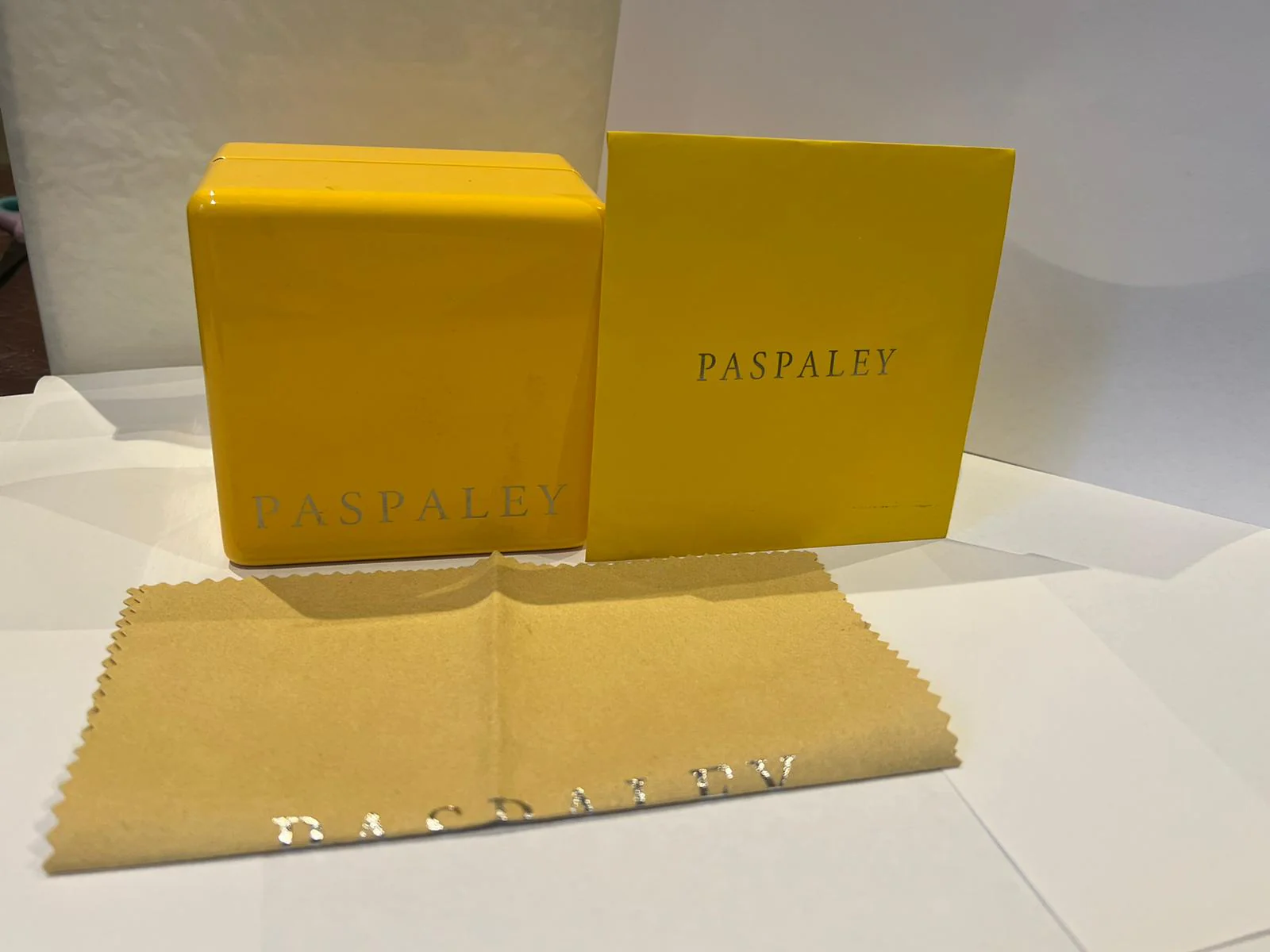 Paspaley Kimberley Onyx Circle Pearl Bracelet - Image 7