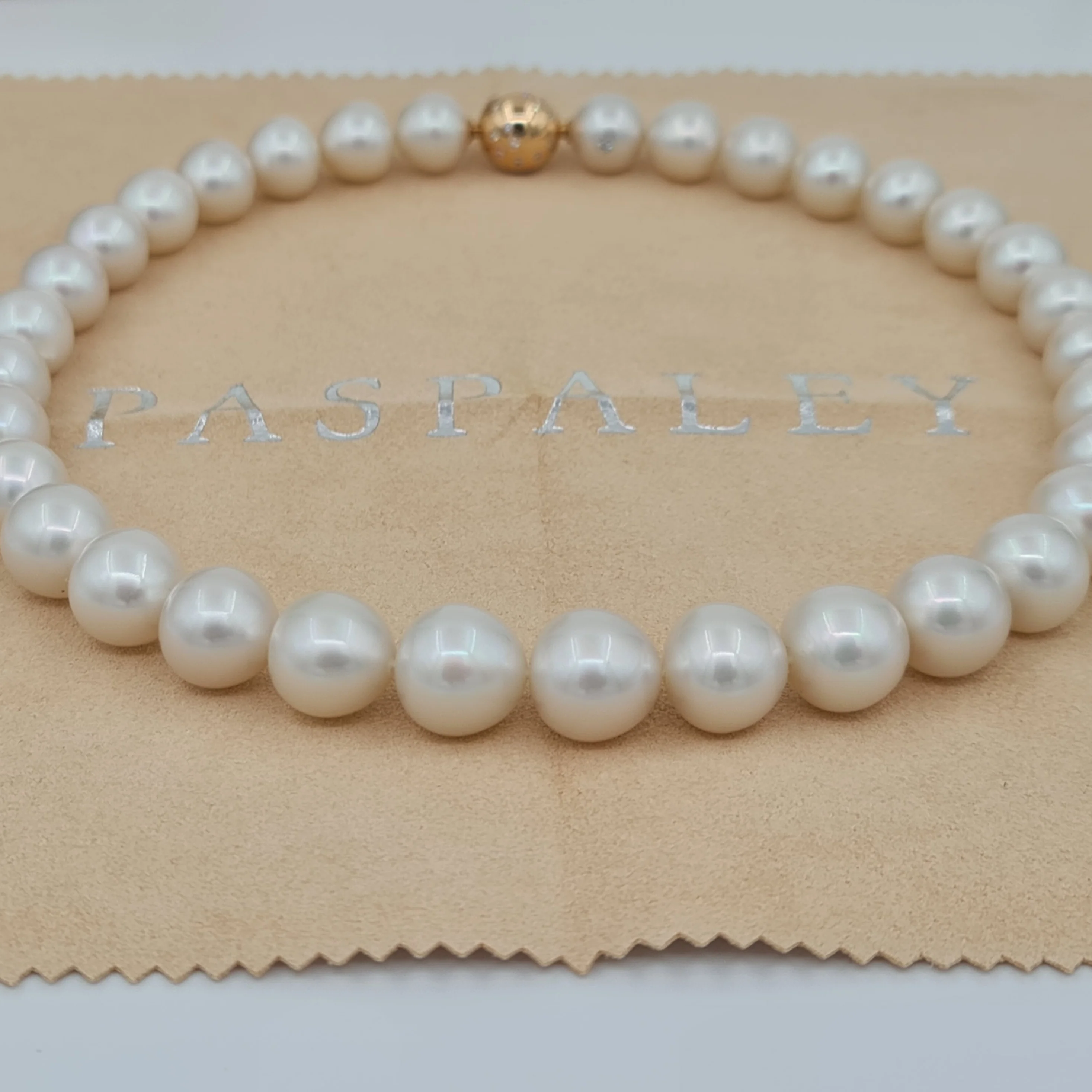 Paspaley Pearl Triangular South Sea Pearl Necklace - Image 4