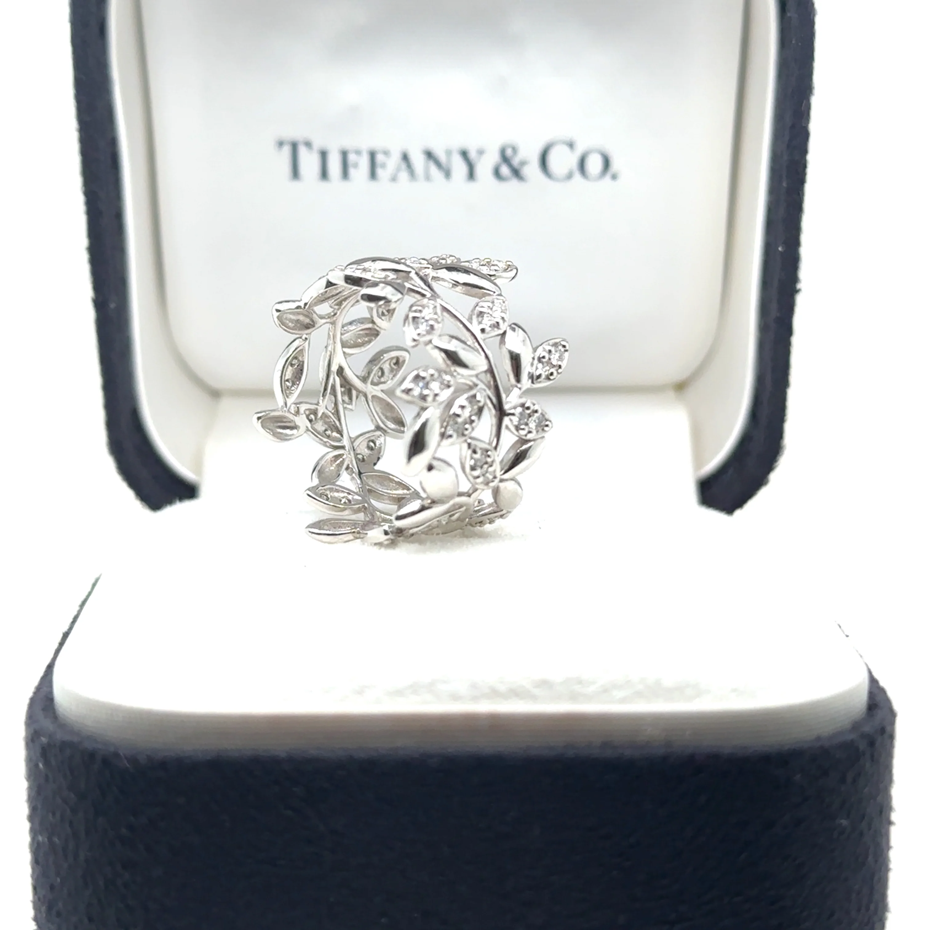Tiffany & Co 18ct White Gold Olive Leaf Diamond Ring 0.46ct 7.7g - Image 5