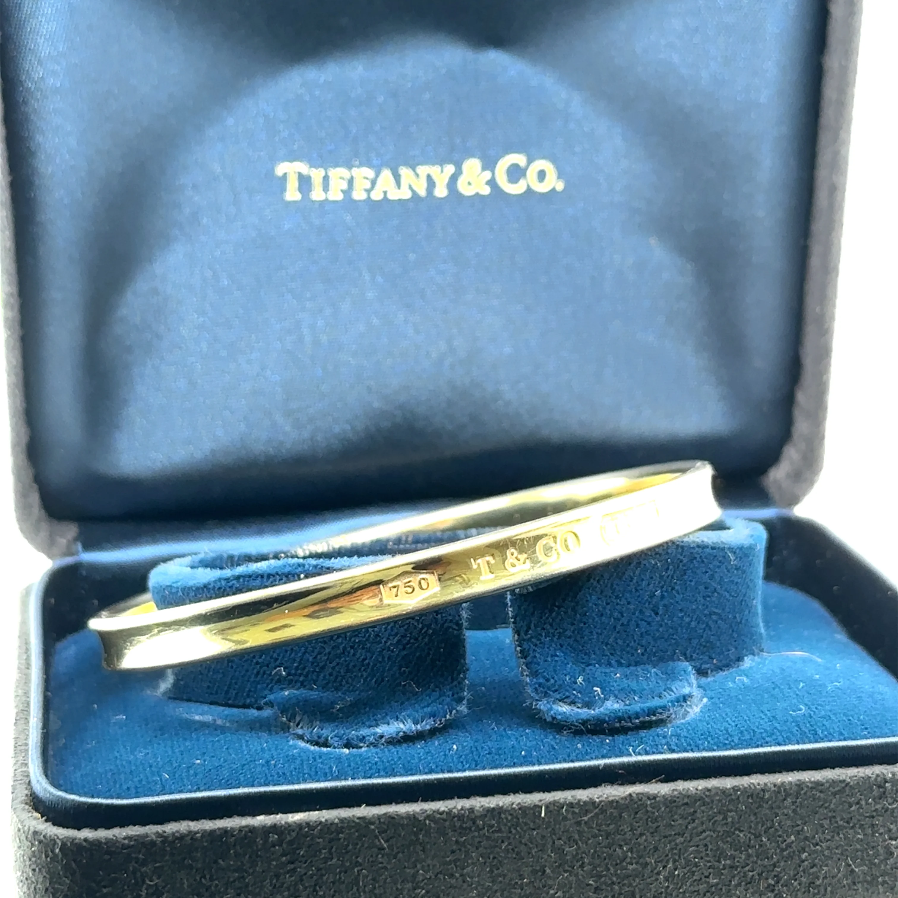 Tiffany & Co. 18ct Yellow Gold 1837 Bangle 29.53g - Image 6