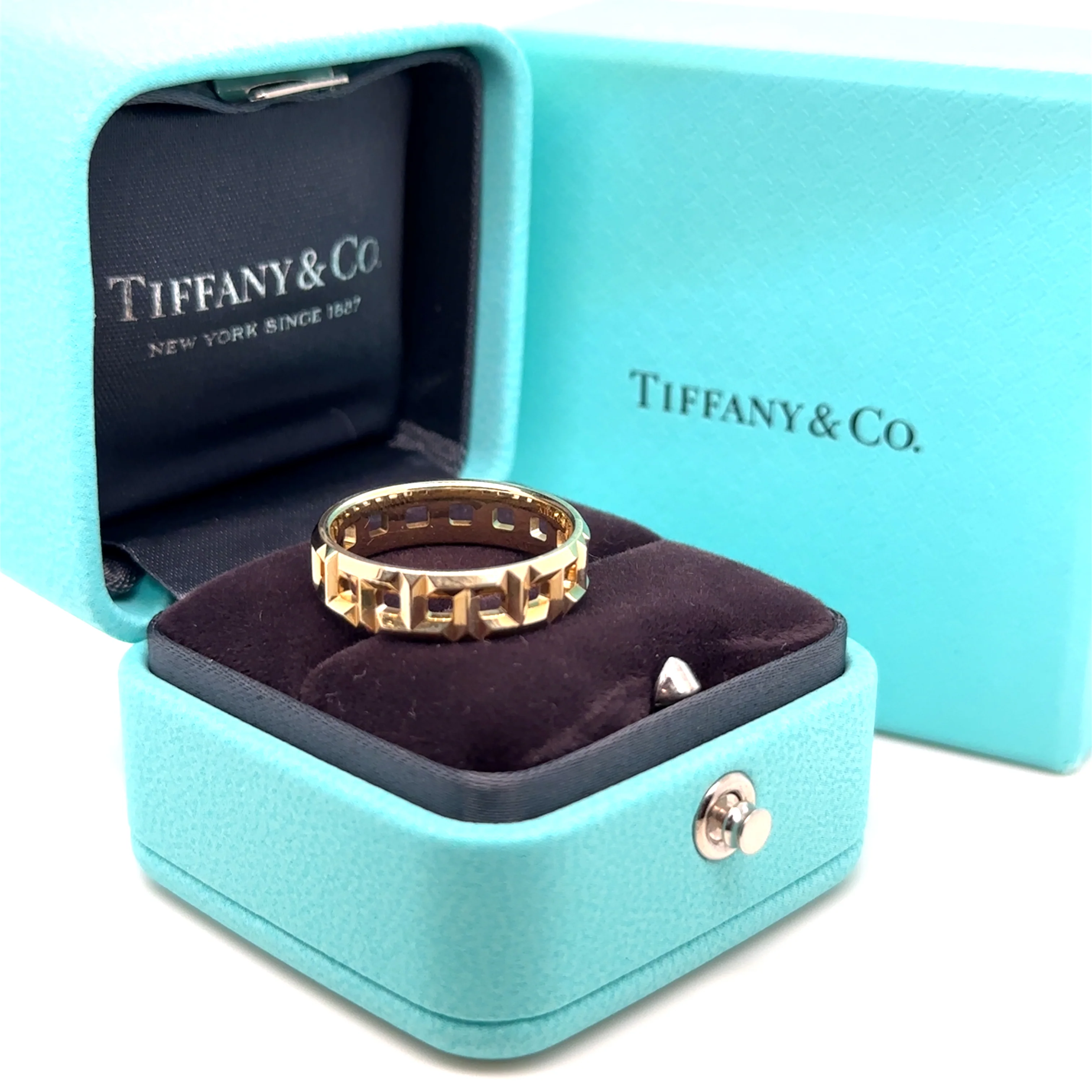 Tiffany & Co. 18ct Yellow Gold T True Wide Ring 5.65g - Image 8