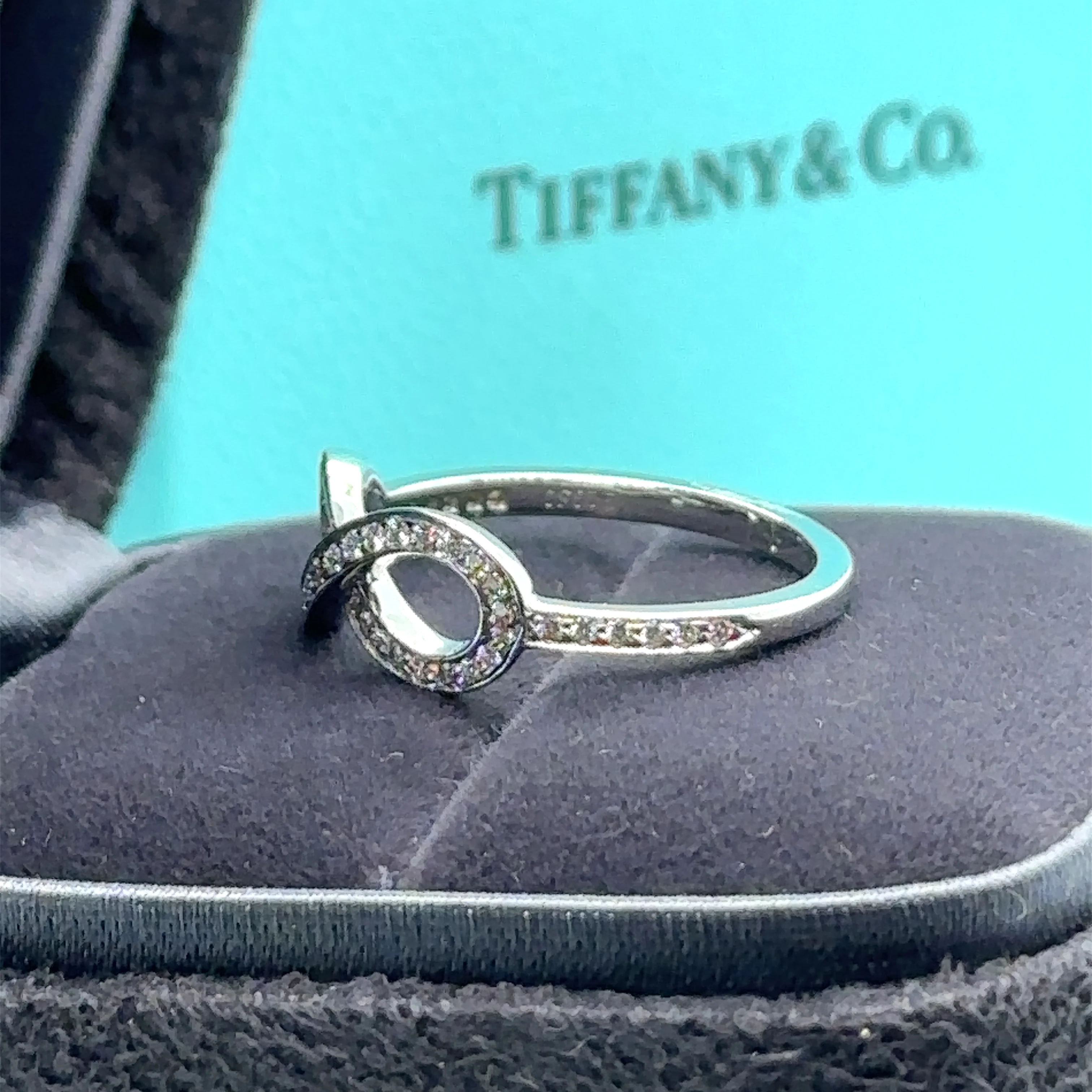 Tiffany & Co Infinity Diamond Ring 0.25ct - Image 14