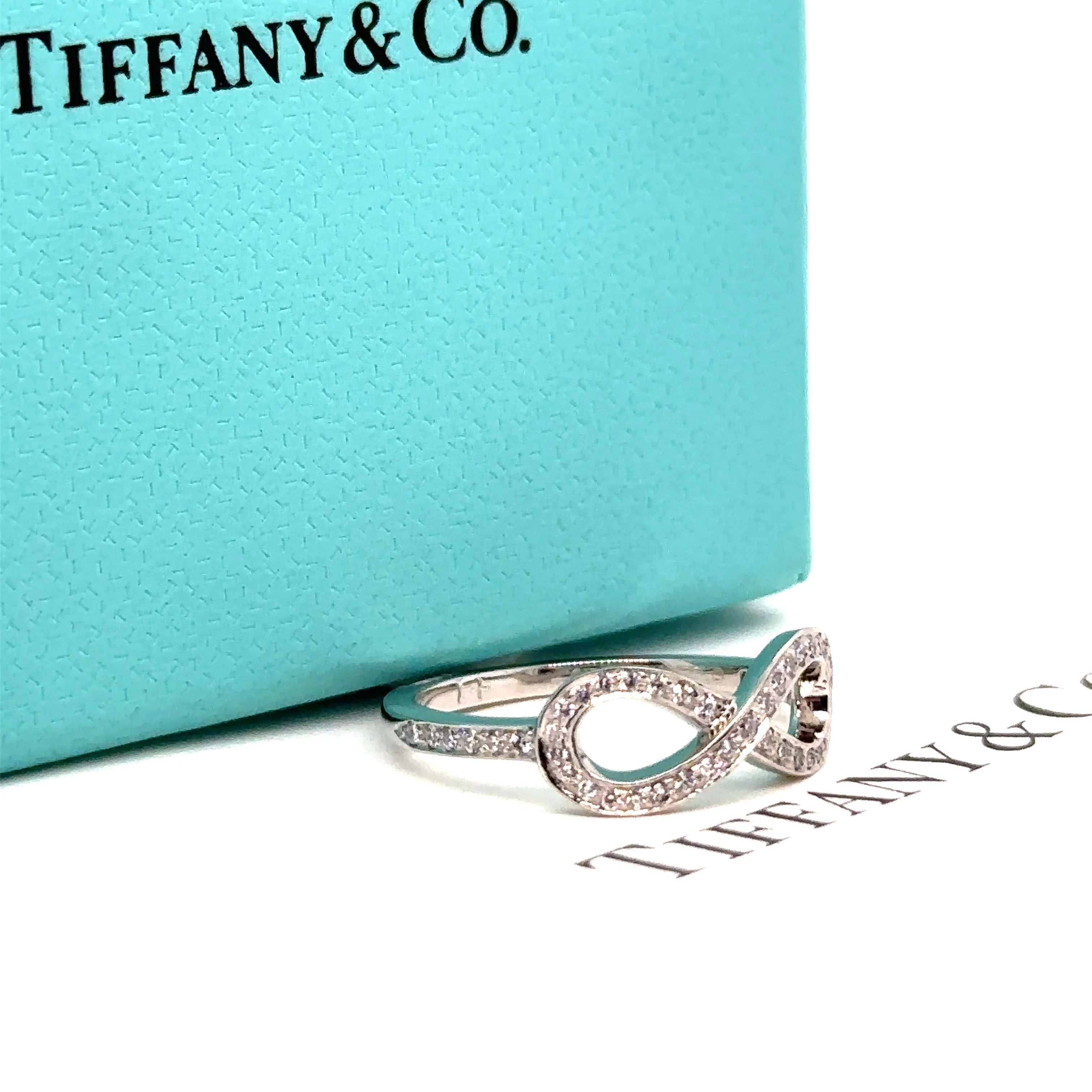 Tiffany & Co Infinity Diamond Ring 0.25ct - Image 2