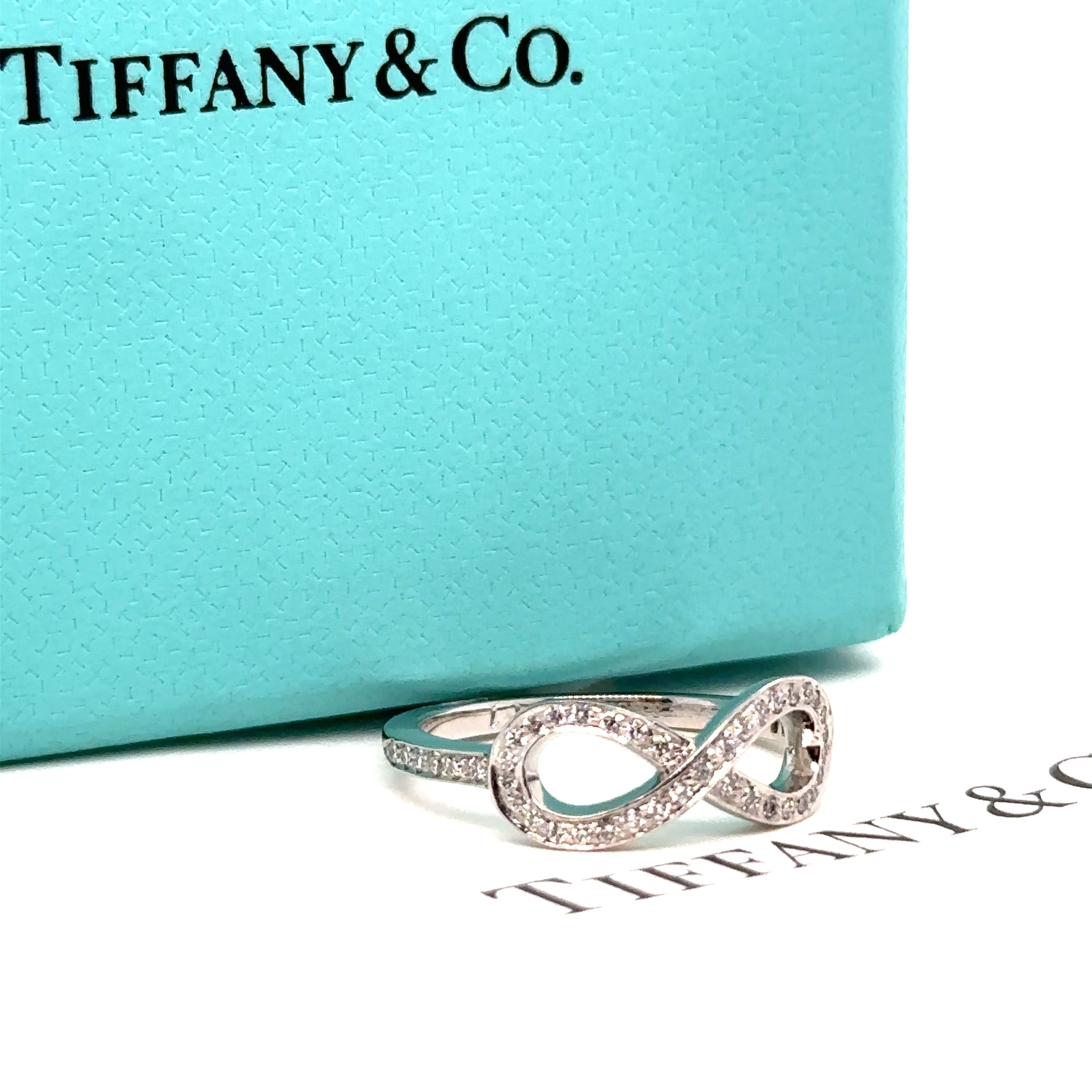 Tiffany & Co Infinity Diamond Ring 0.25ct - Image 5