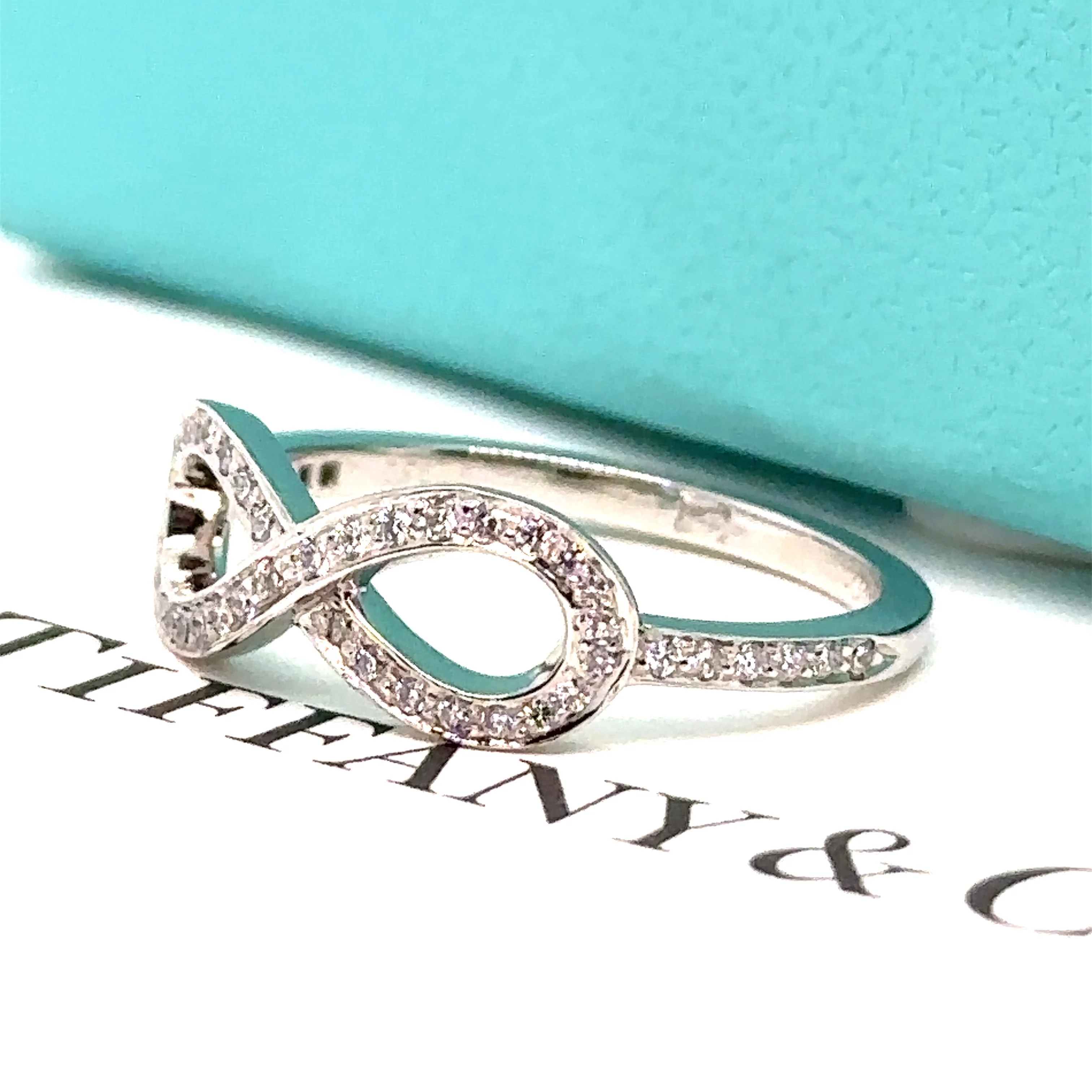 Tiffany & Co Infinity Diamond Ring 0.25ct - Image 9