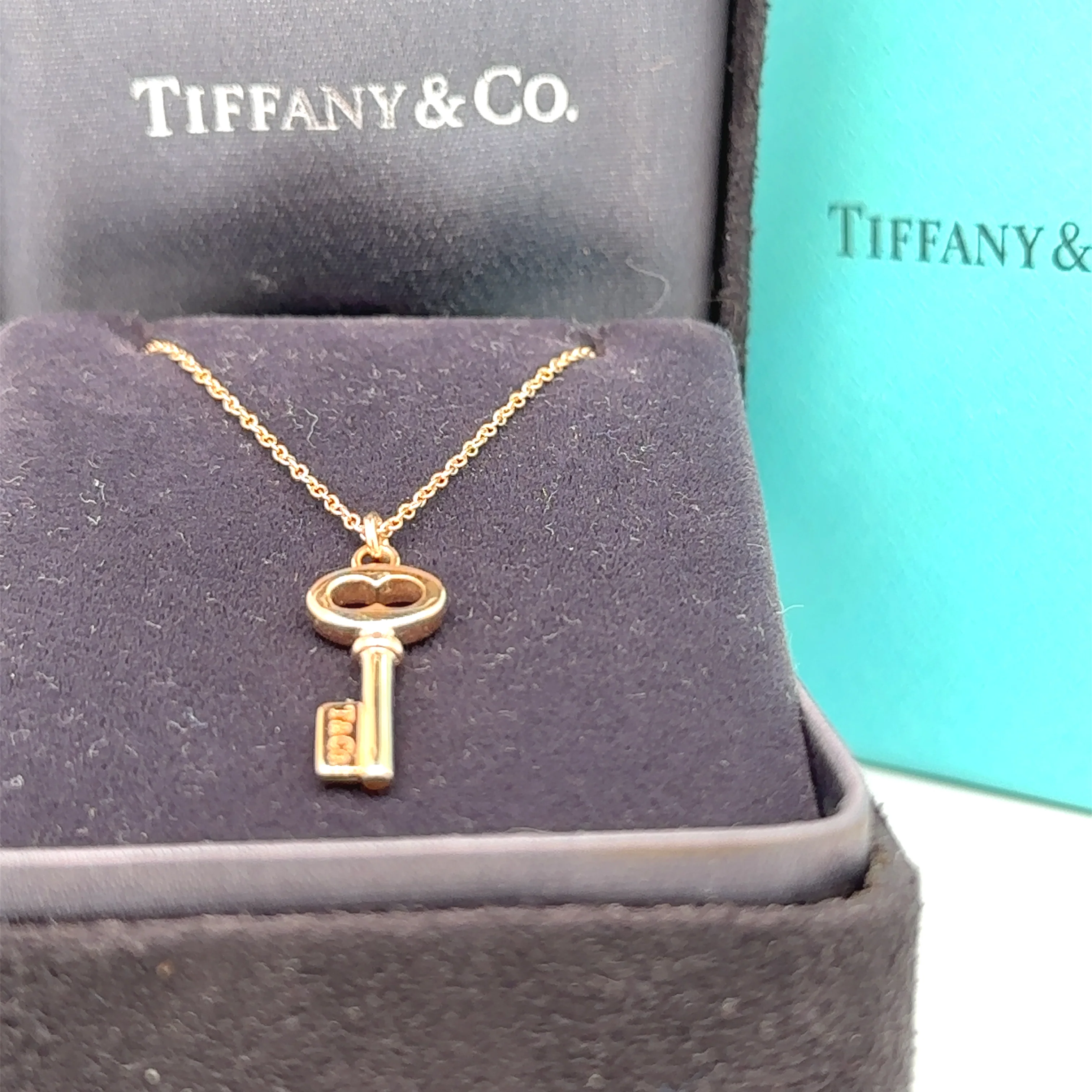 Tiffany & Co Mini Oval Key Pendant - Image 5