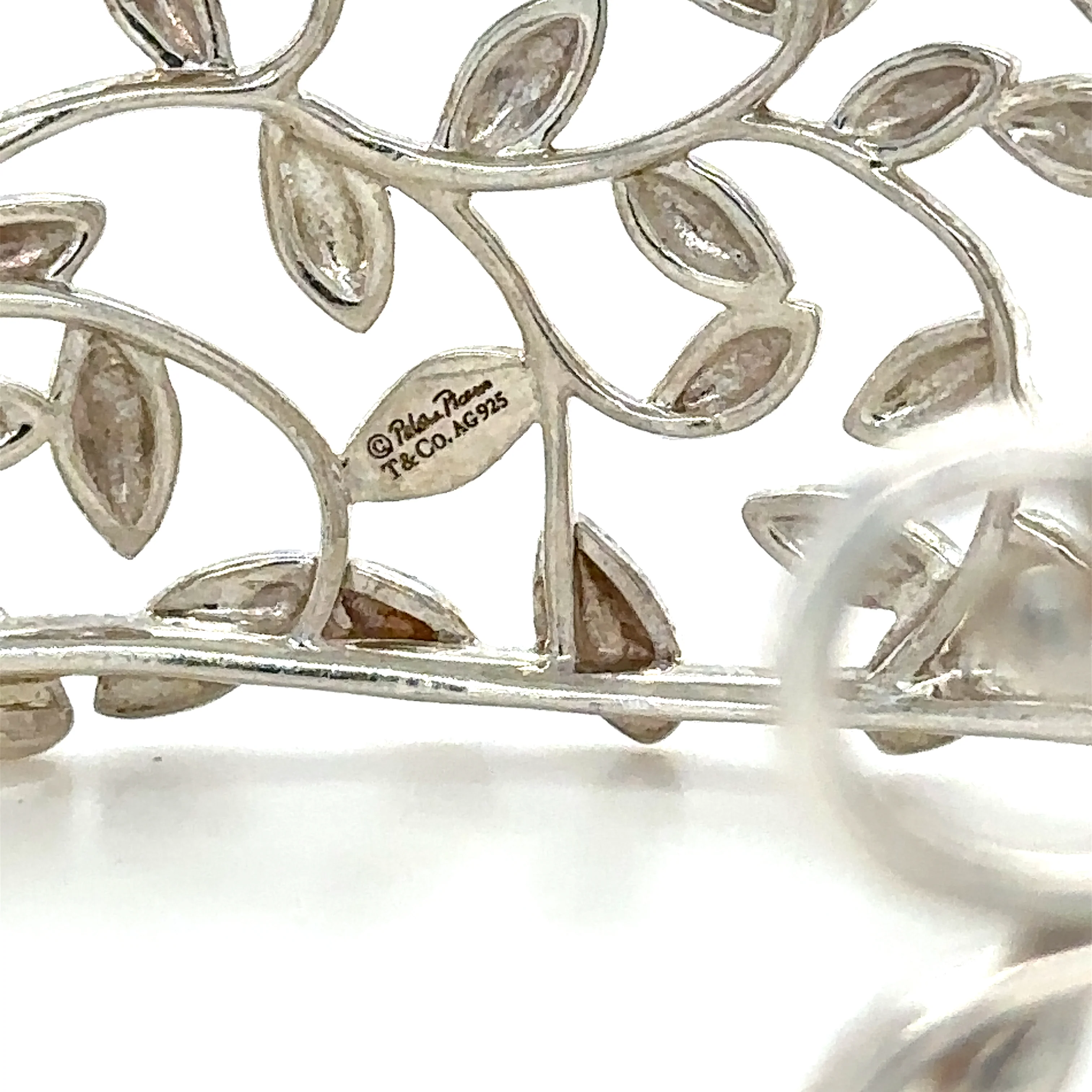 Tiffany & Co Paloma Picasso Olive Leaf Narrow Cuff - Image 3