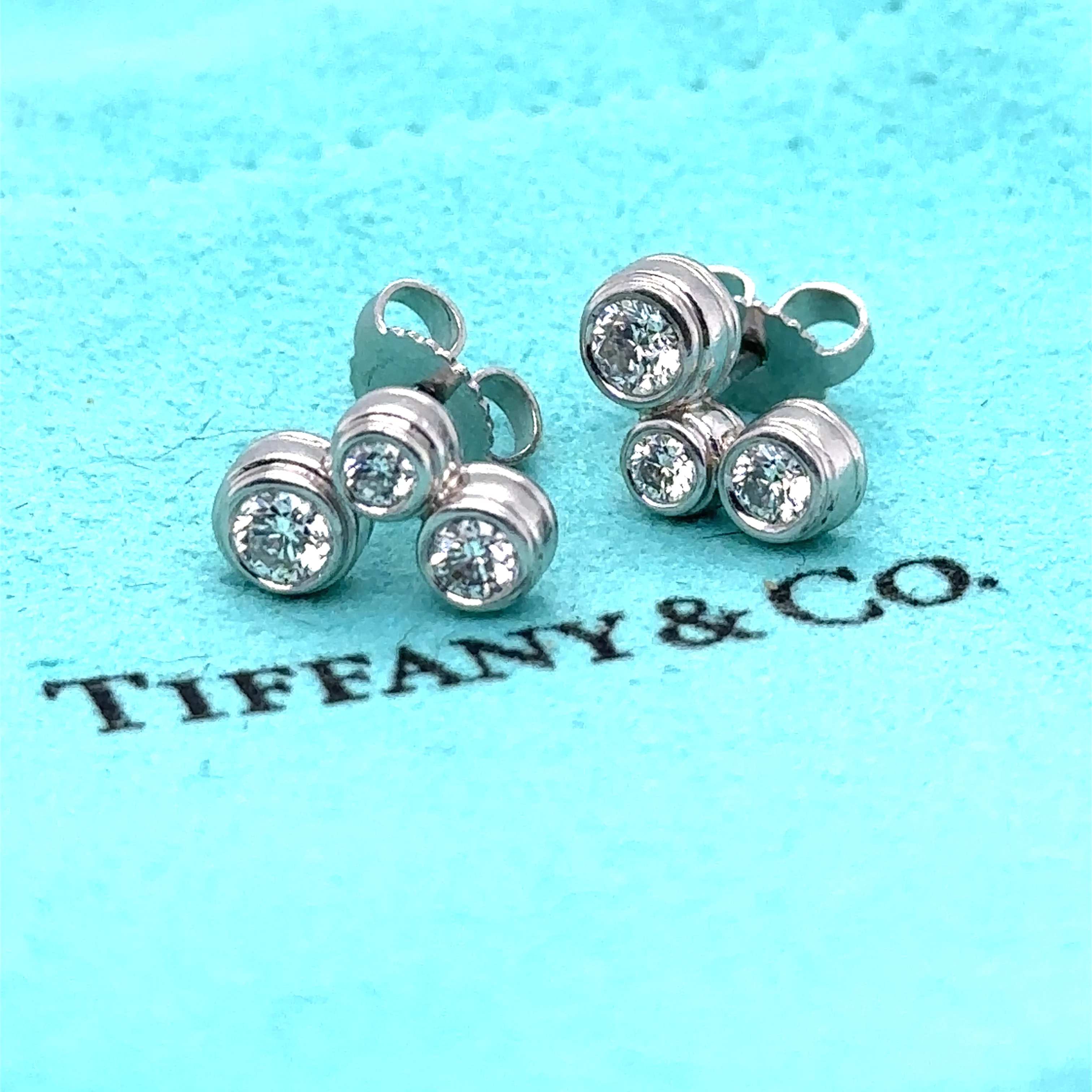 Tiffany & Co. Platinum Diamond Bubble Earrings 0.70ct 4.1g - Image 6
