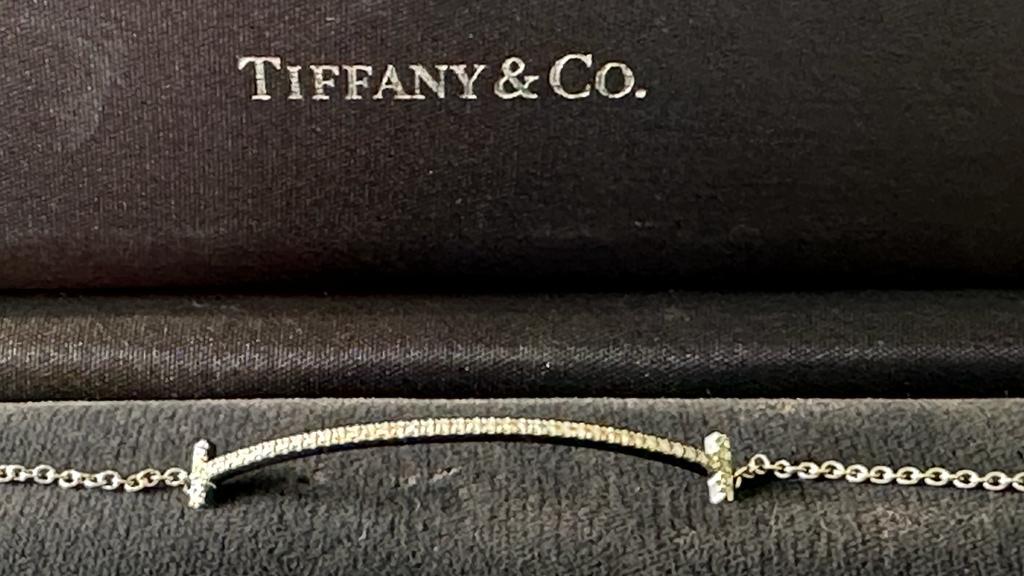 Tiffany & Co T Smile Bracelet 0.12ct - Image 10