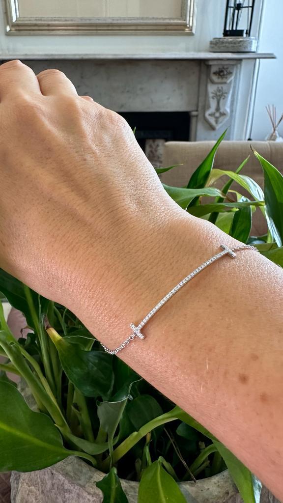 Tiffany & Co T Smile Bracelet 0.12ct - Image 9