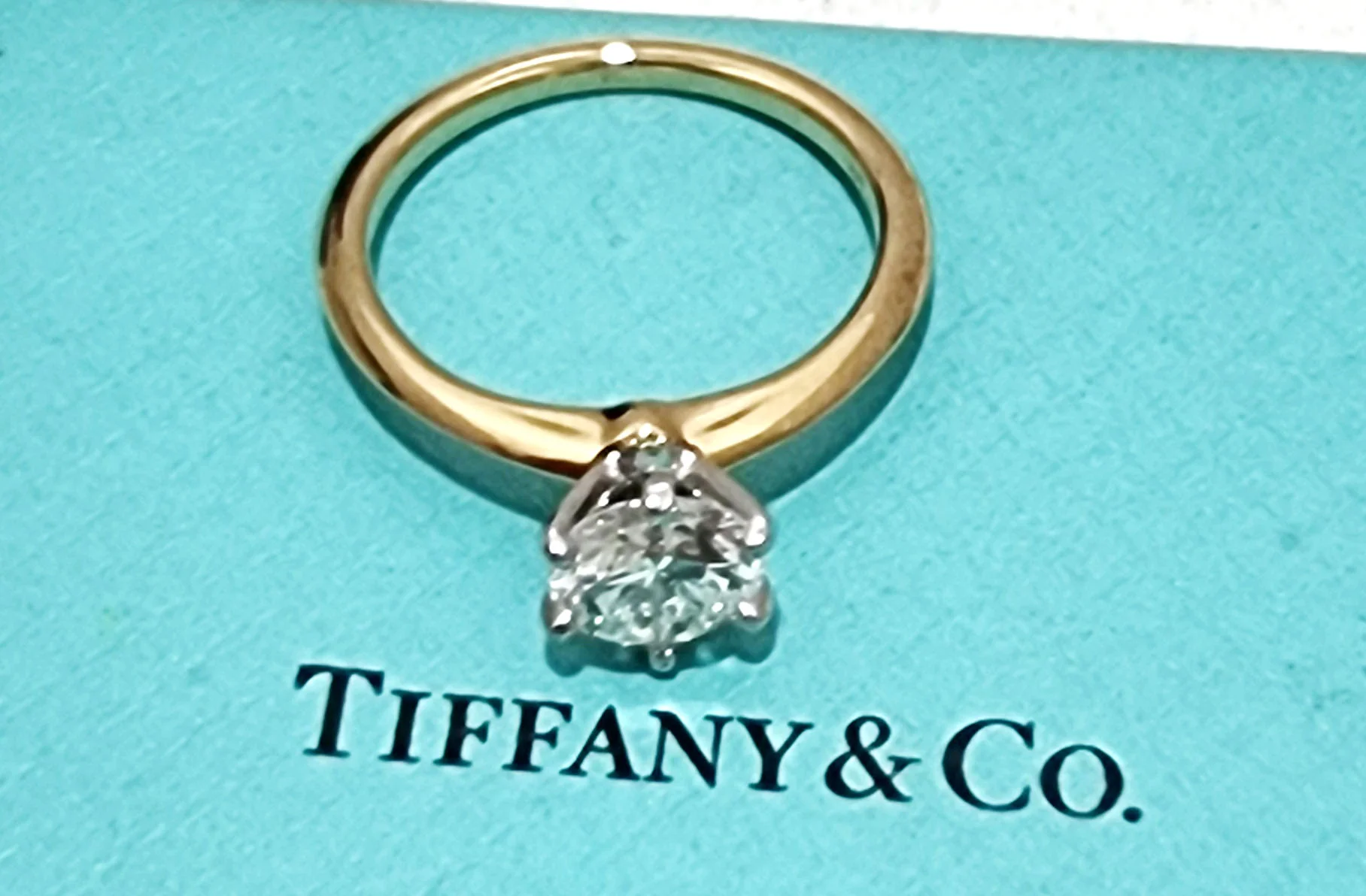 Tiffany & Co Engagement Ring 1.05ct - Image 8