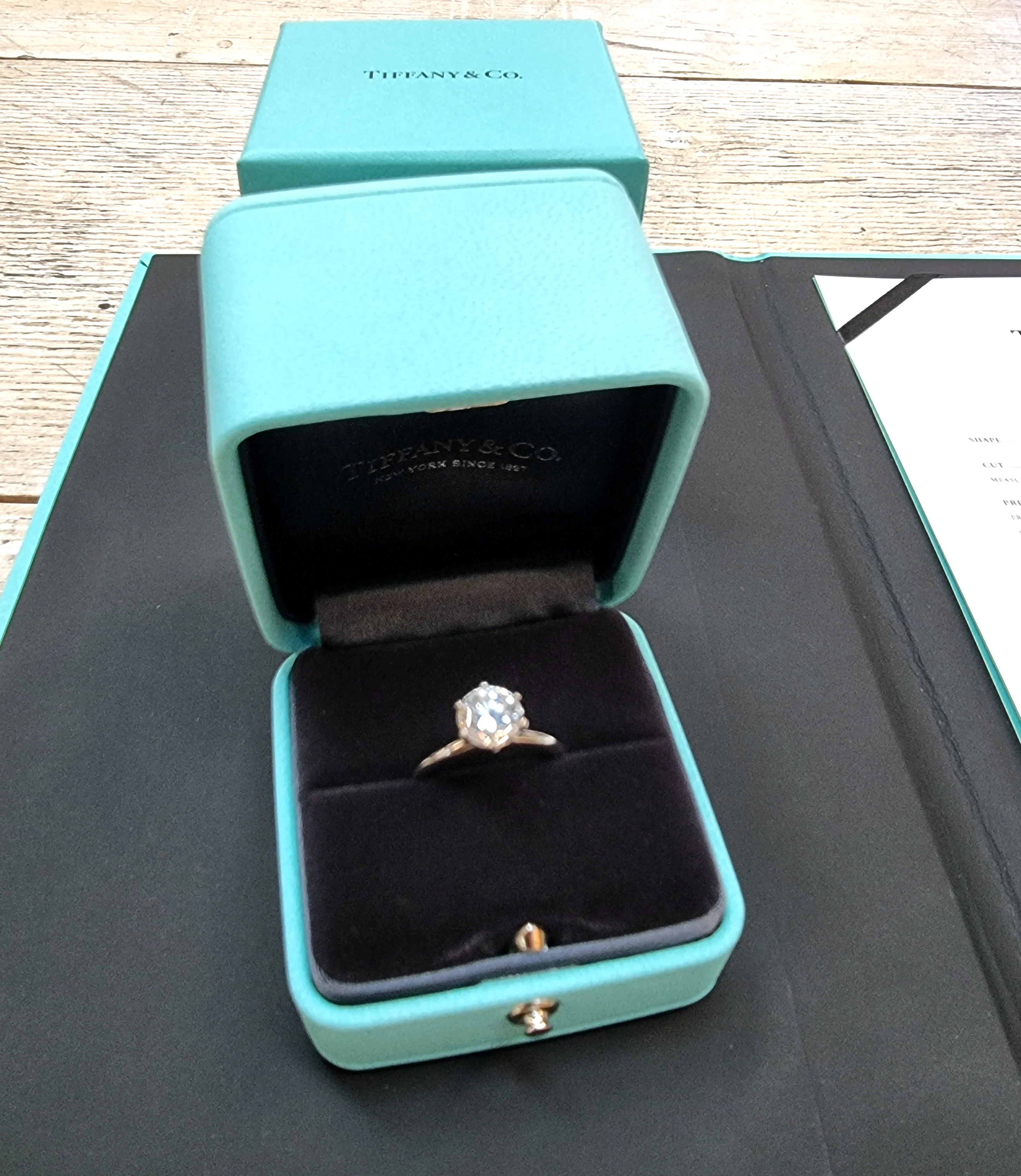 Tiffany Engagement Ring 2.04ct - Image 3